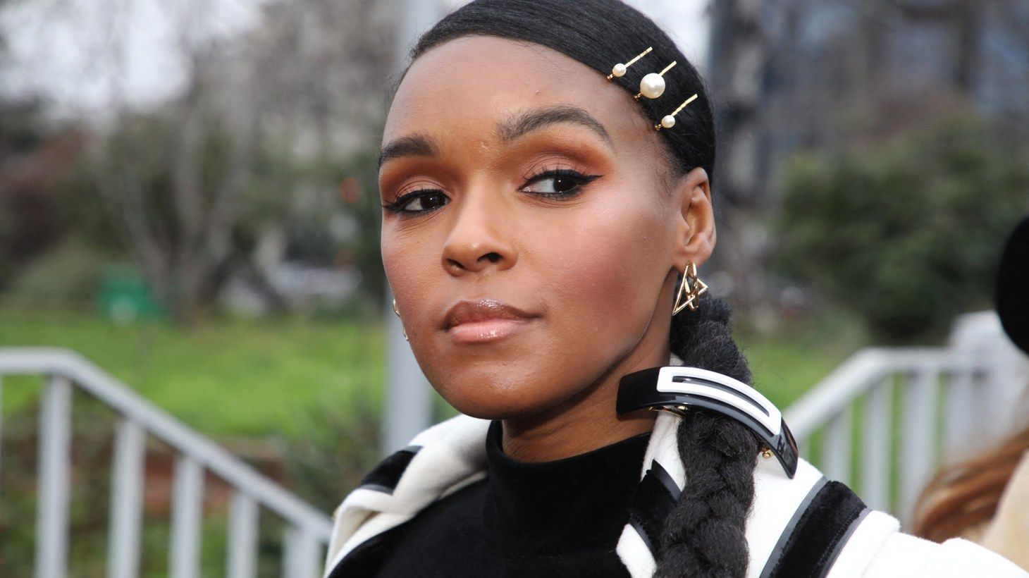 Janelle Monгўe In Antebellum Wallpapers