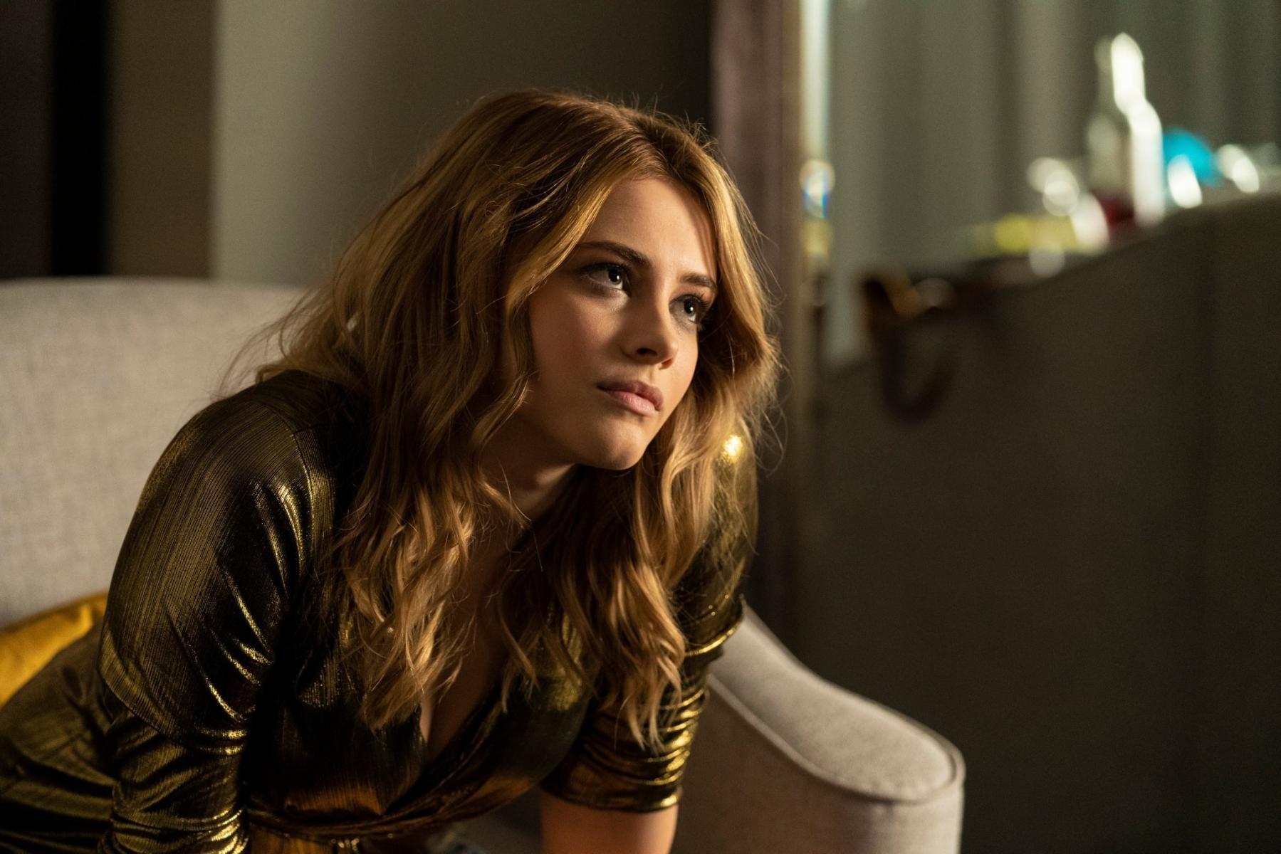 Josephine Langford In After We Fell Wallpapers