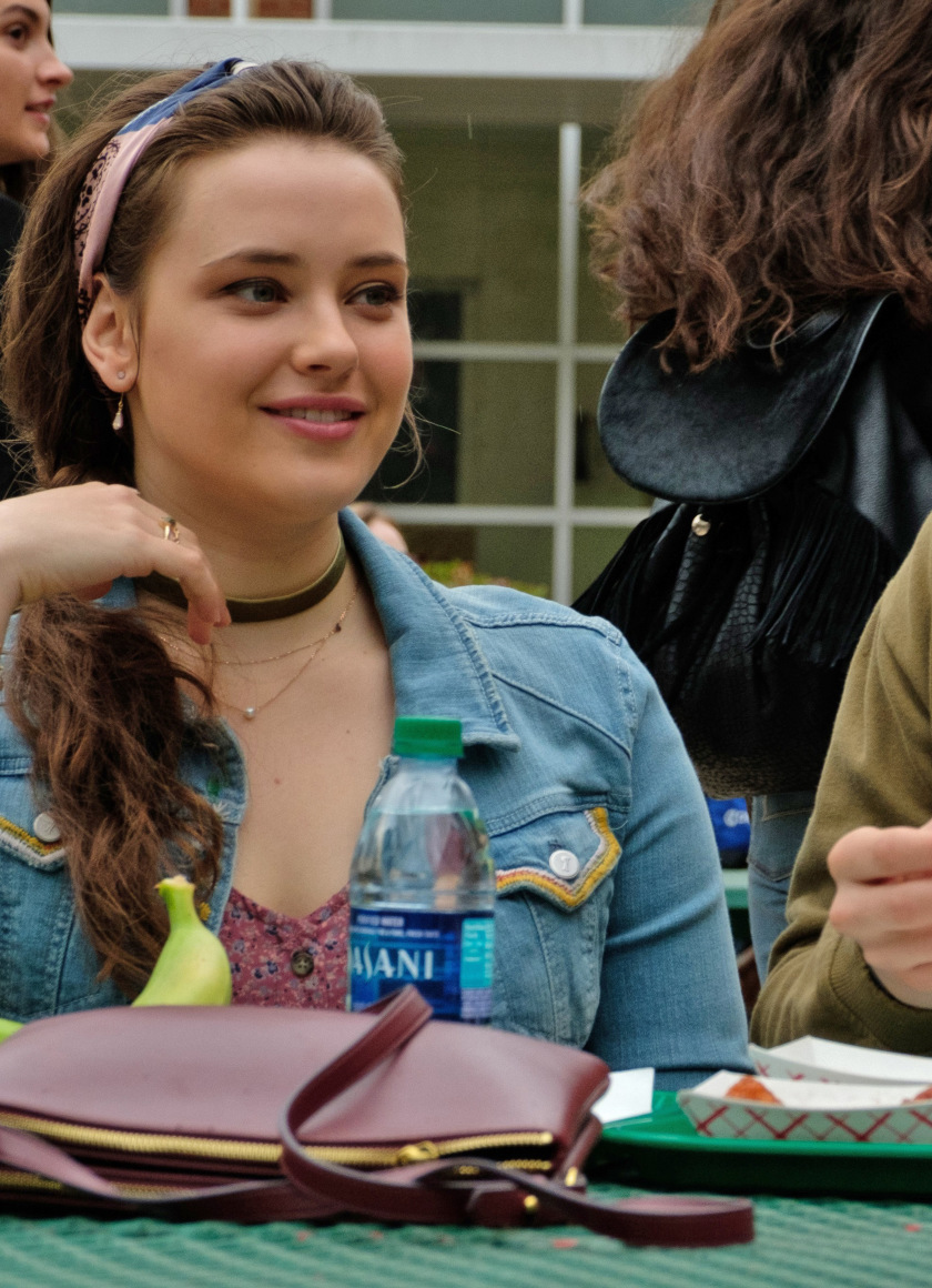 Katherine Langford In Love, Simon 2018 Movie Wallpapers