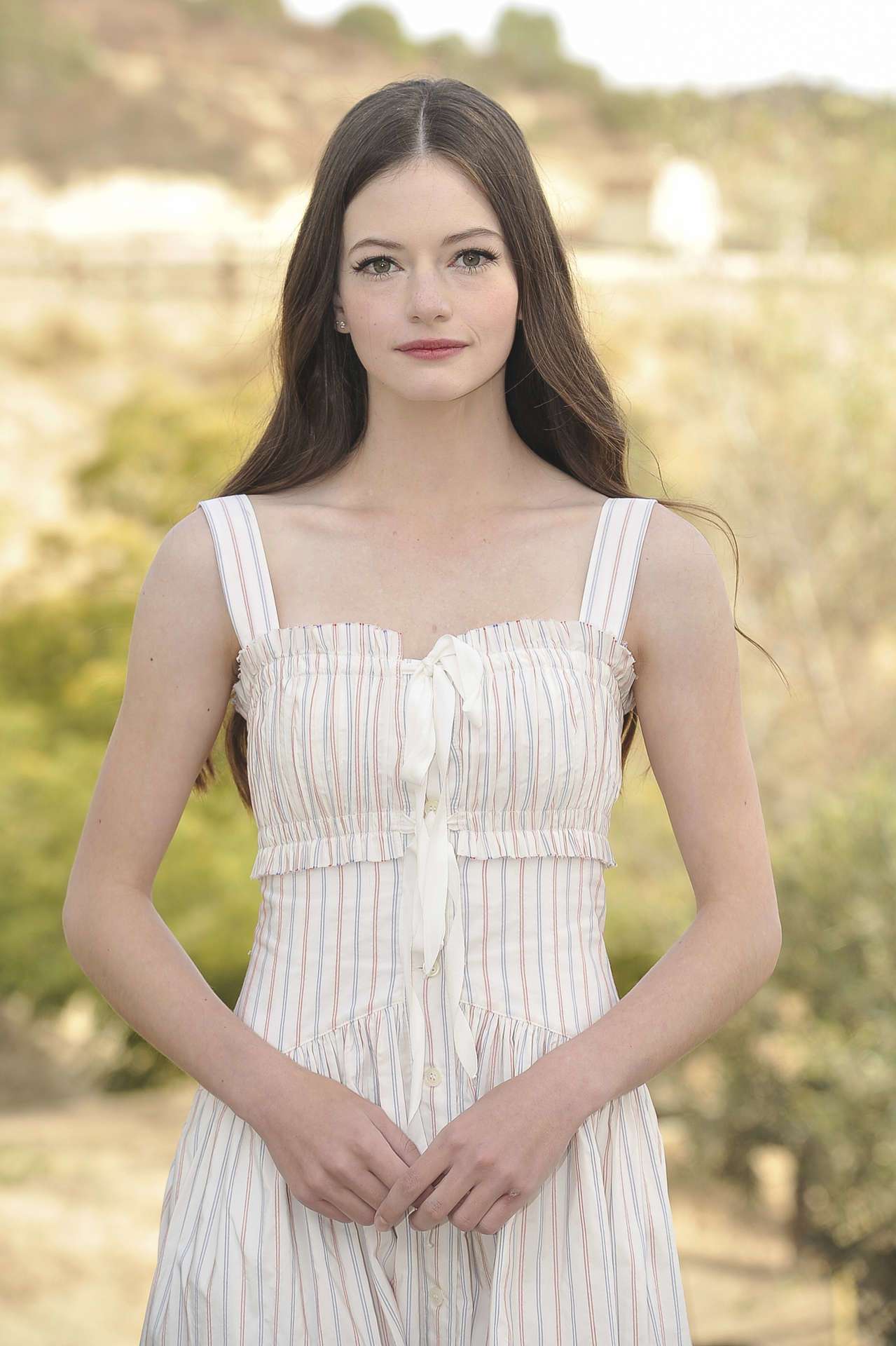 Mackenzie Foy Black Beauty Wallpapers