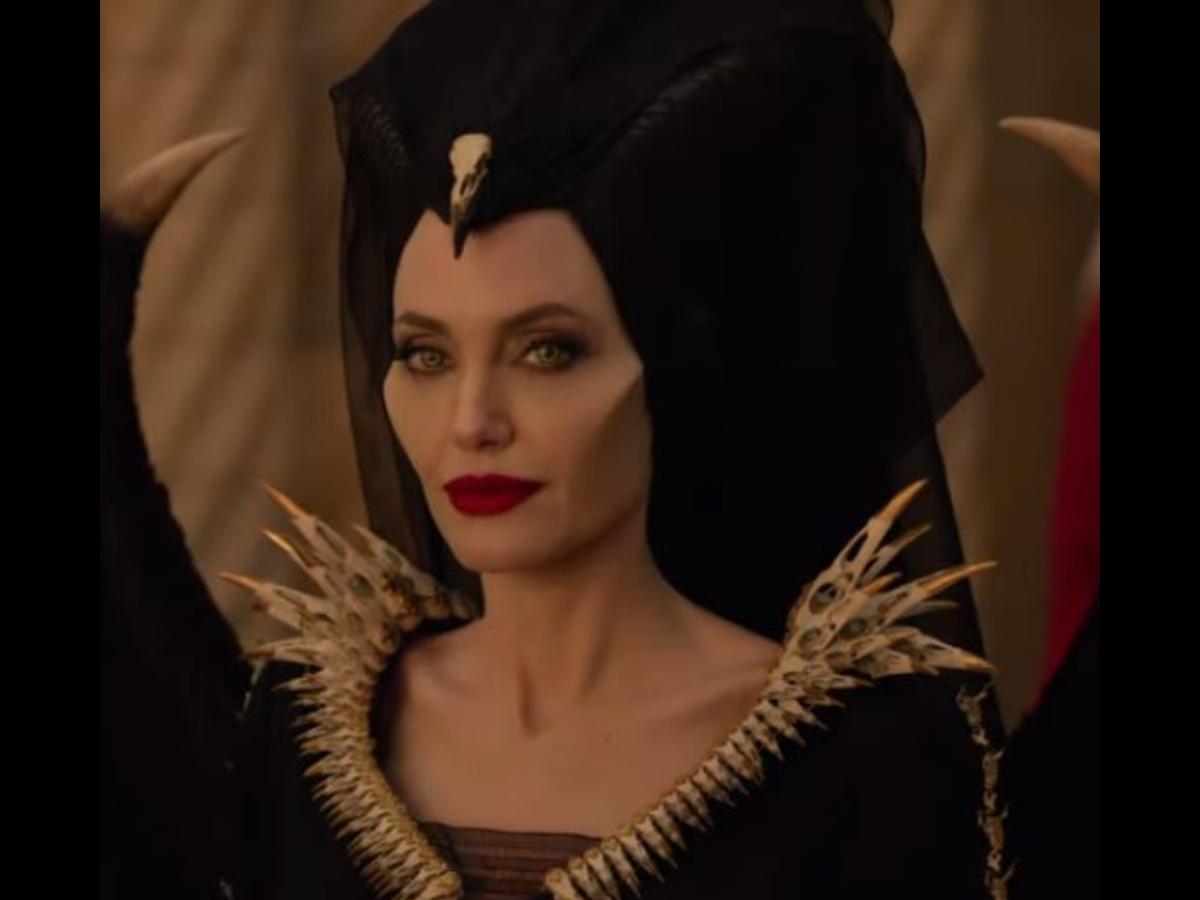 Michelle Pfeiffer In Maleficent Mistress Of Evil Wallpapers