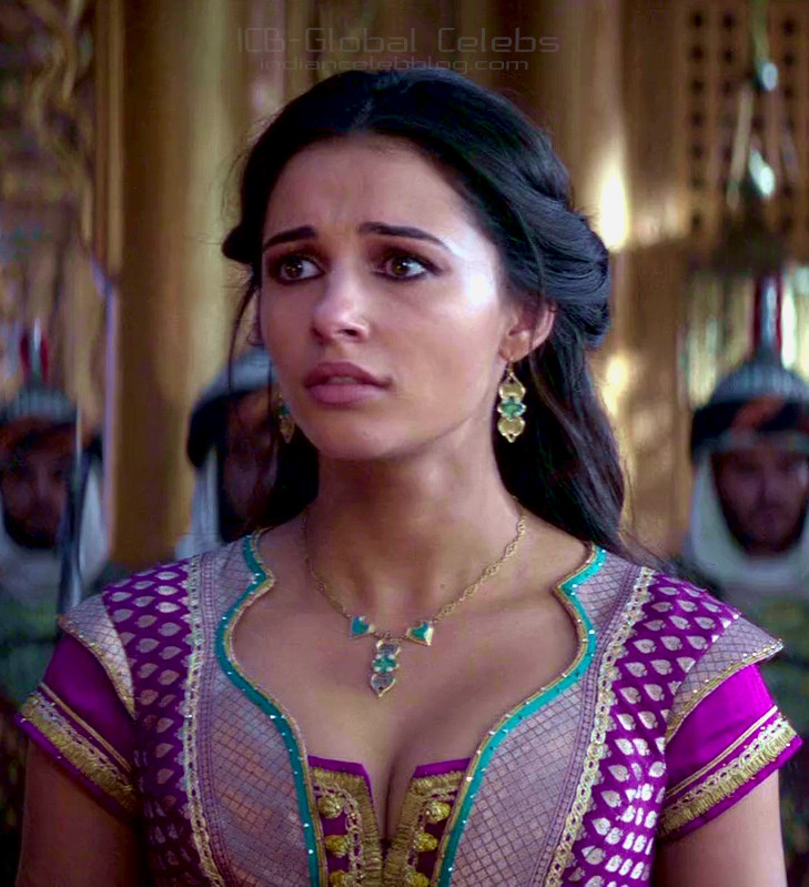 Naomi Scott As Jasmine In Aladdin Movie Wallpapers