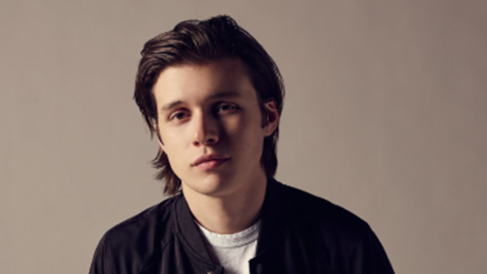 Nick Robinson In Love Simon 2018 Wallpapers