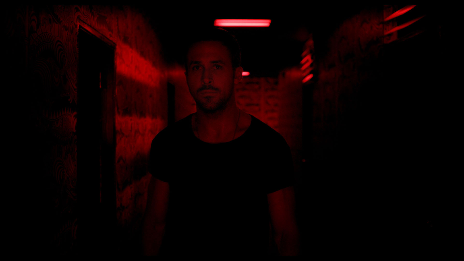 Убивай бог простит. Только Бог простит. Николас Виндинг Рефн. 2013. Only God forgives. Ryan Gosling only God forgives Wallpaper.