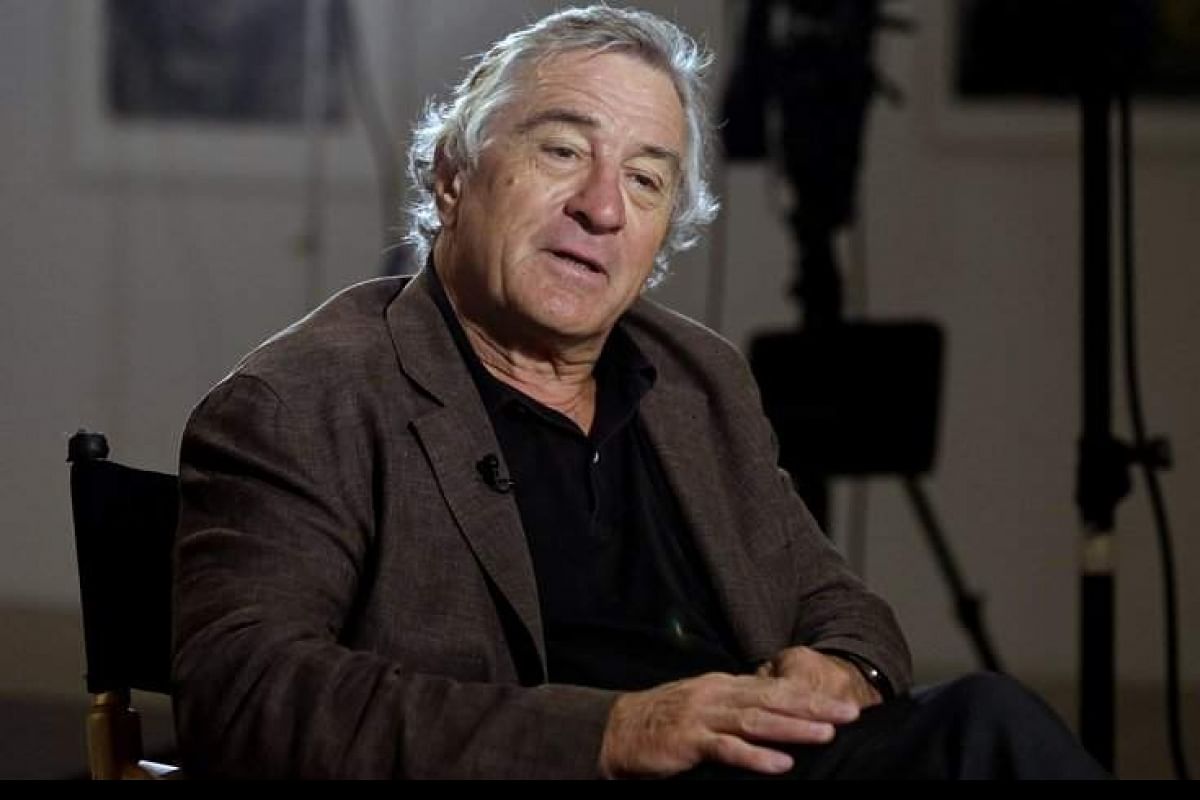 Robert De Niro In The War With Grandpa Wallpapers