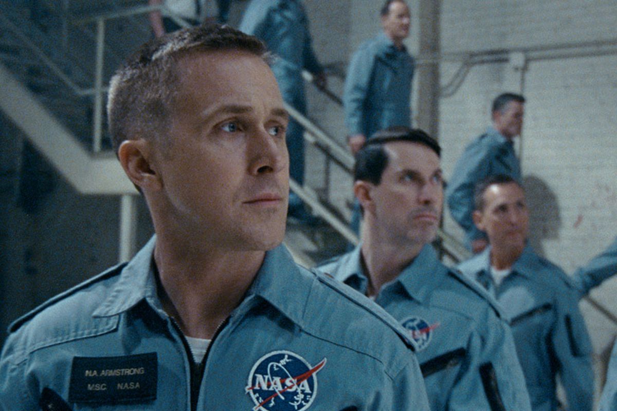 Ryan Gosling As Neil Armstrong In First Man Movie 2018 Wallpapers