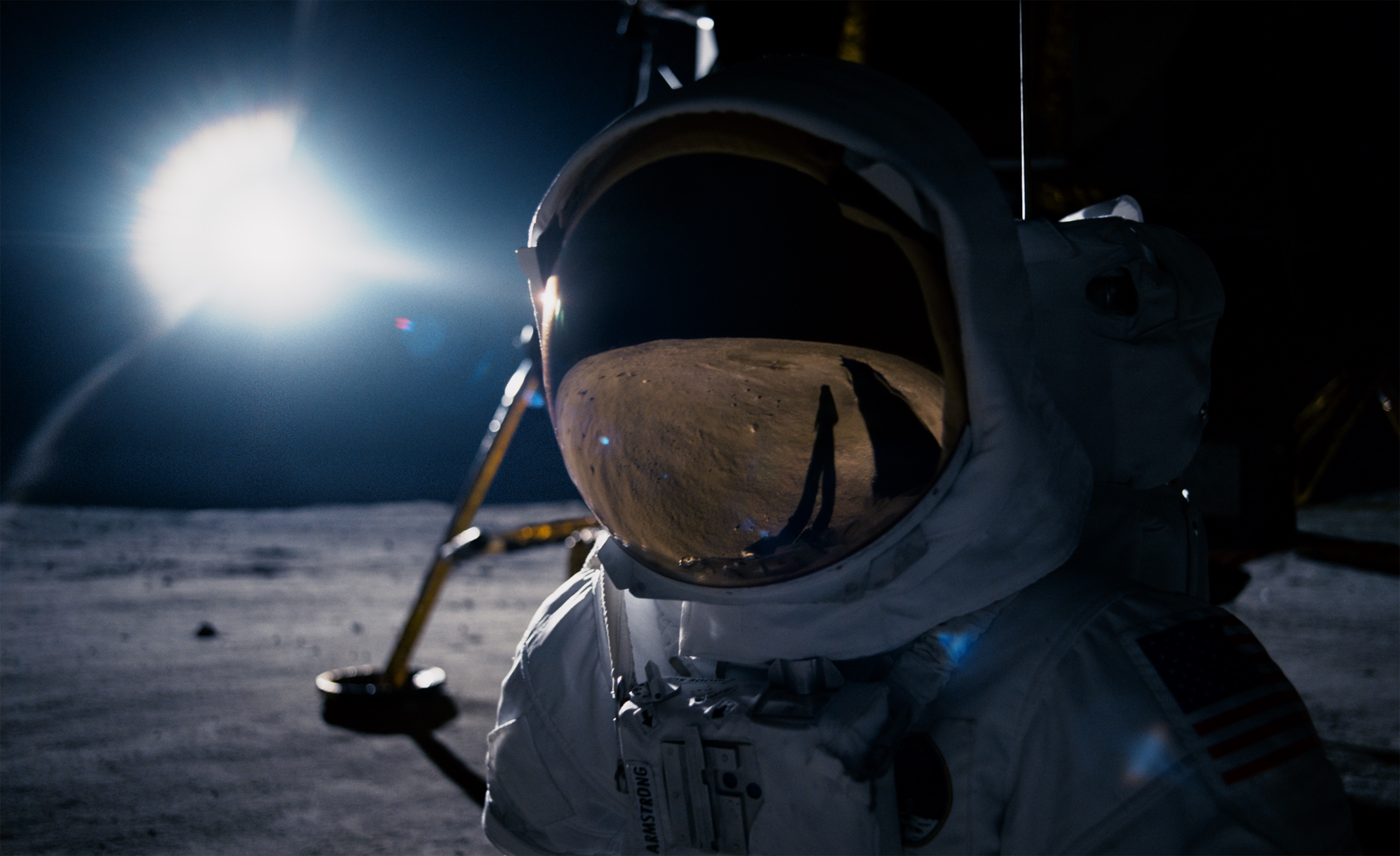 Ryan Gosling As Neil Armstrong In First Man Movie 2018 Wallpapers