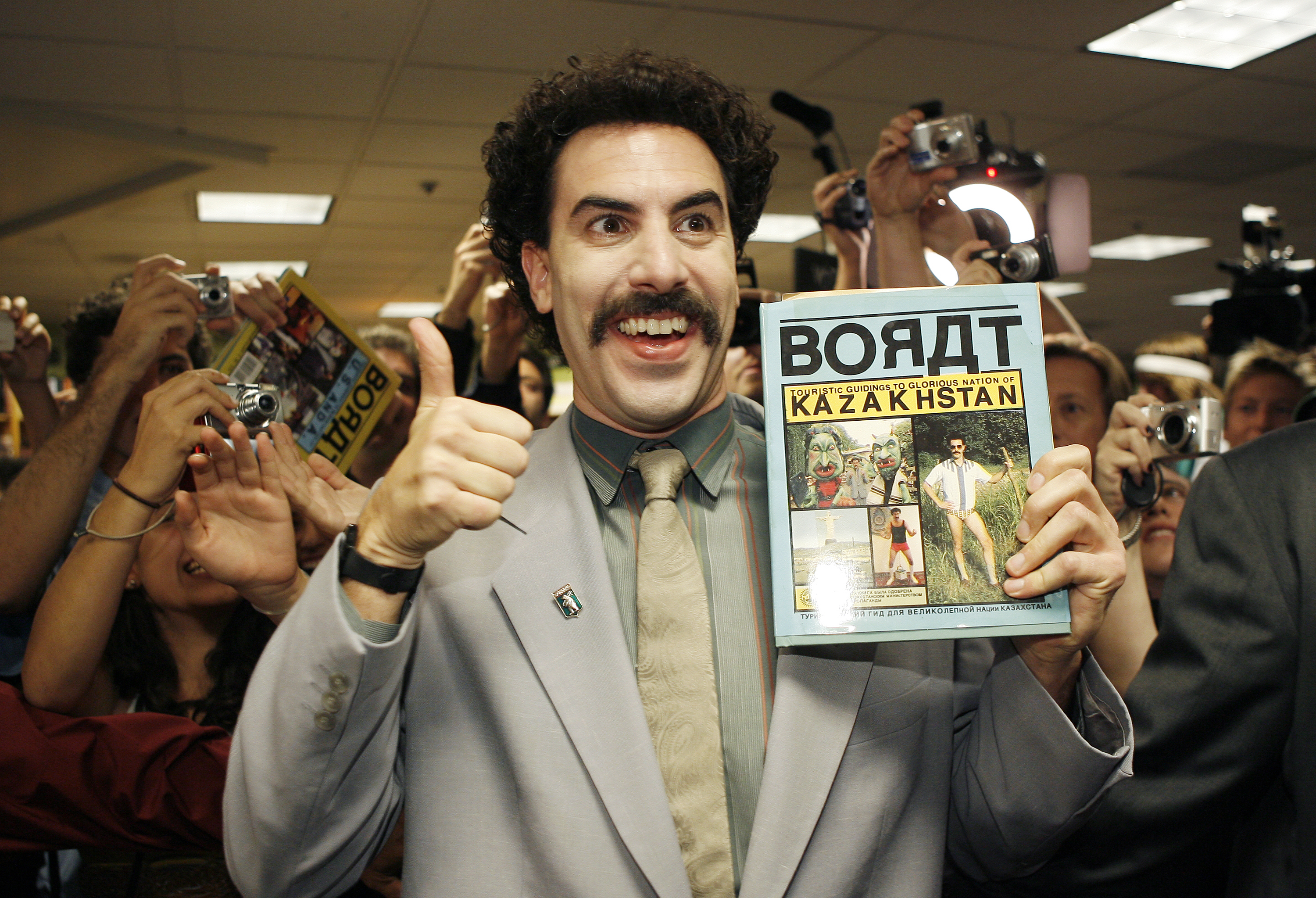 Sacha Baron Cohen As Borat Sagdiyev Wallpapers