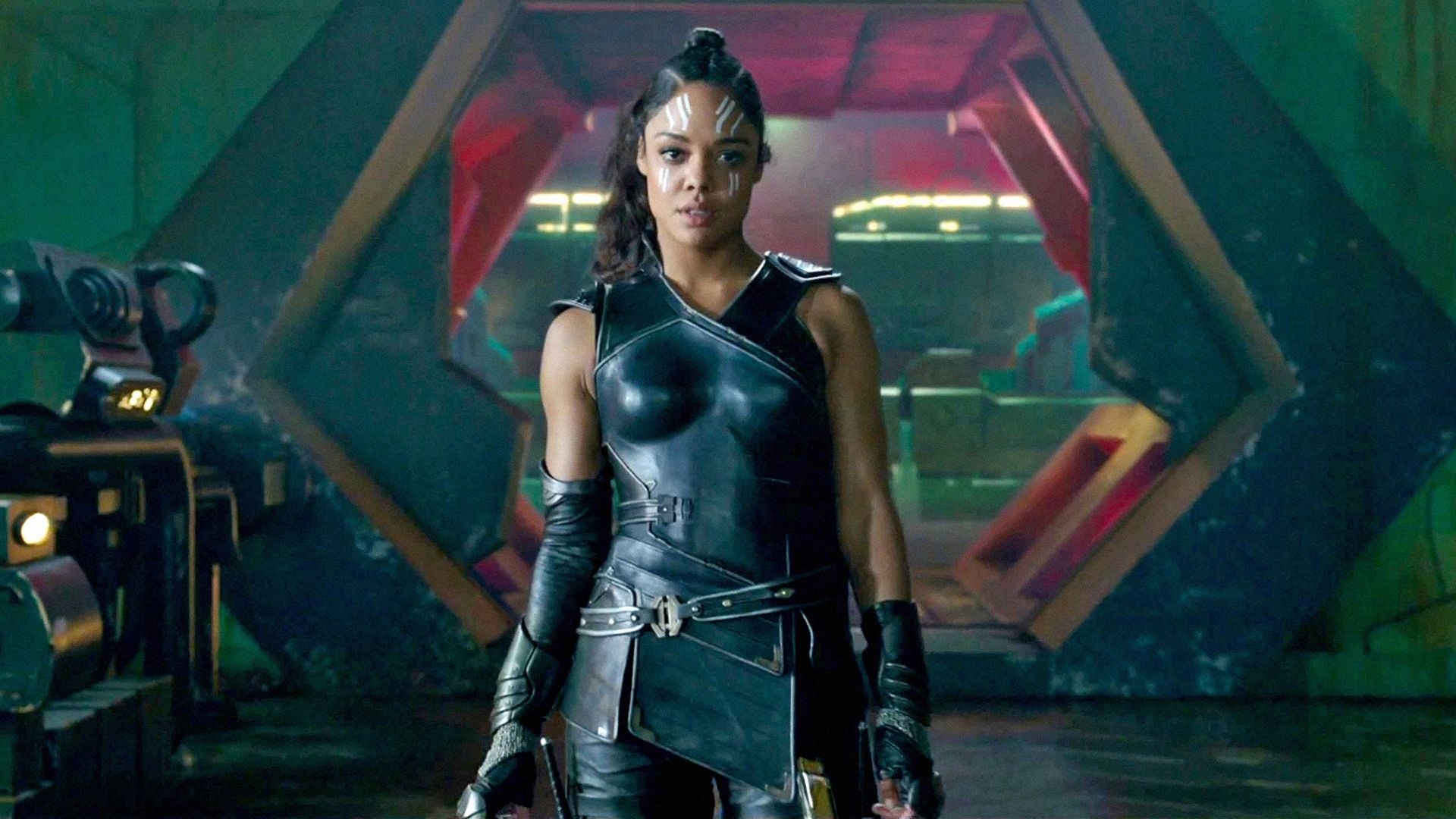 Tessa Thompson As Valkyrie In Thor Wallpapers