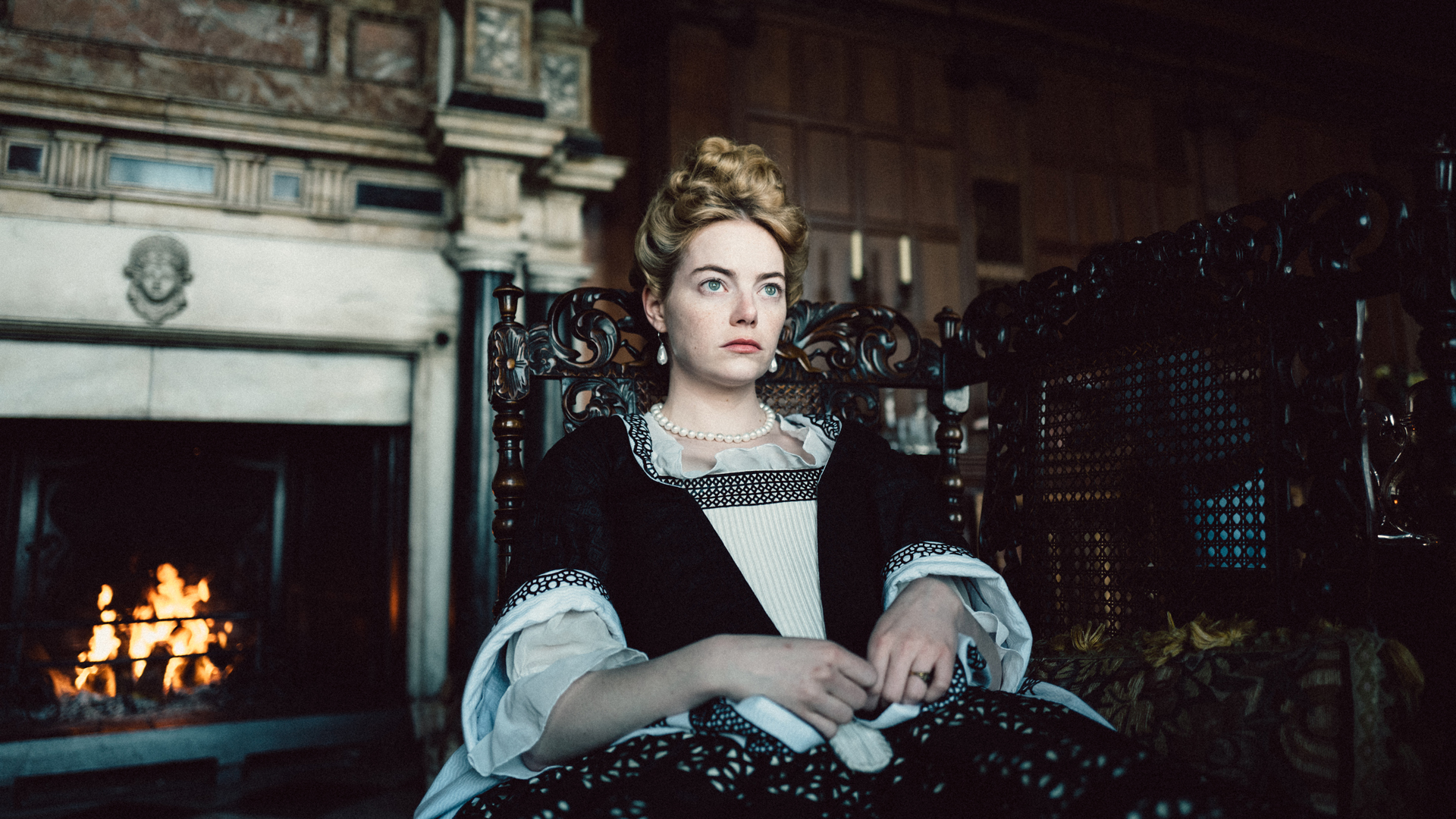 The Favourite 2018 Movie Poster Wallpapers