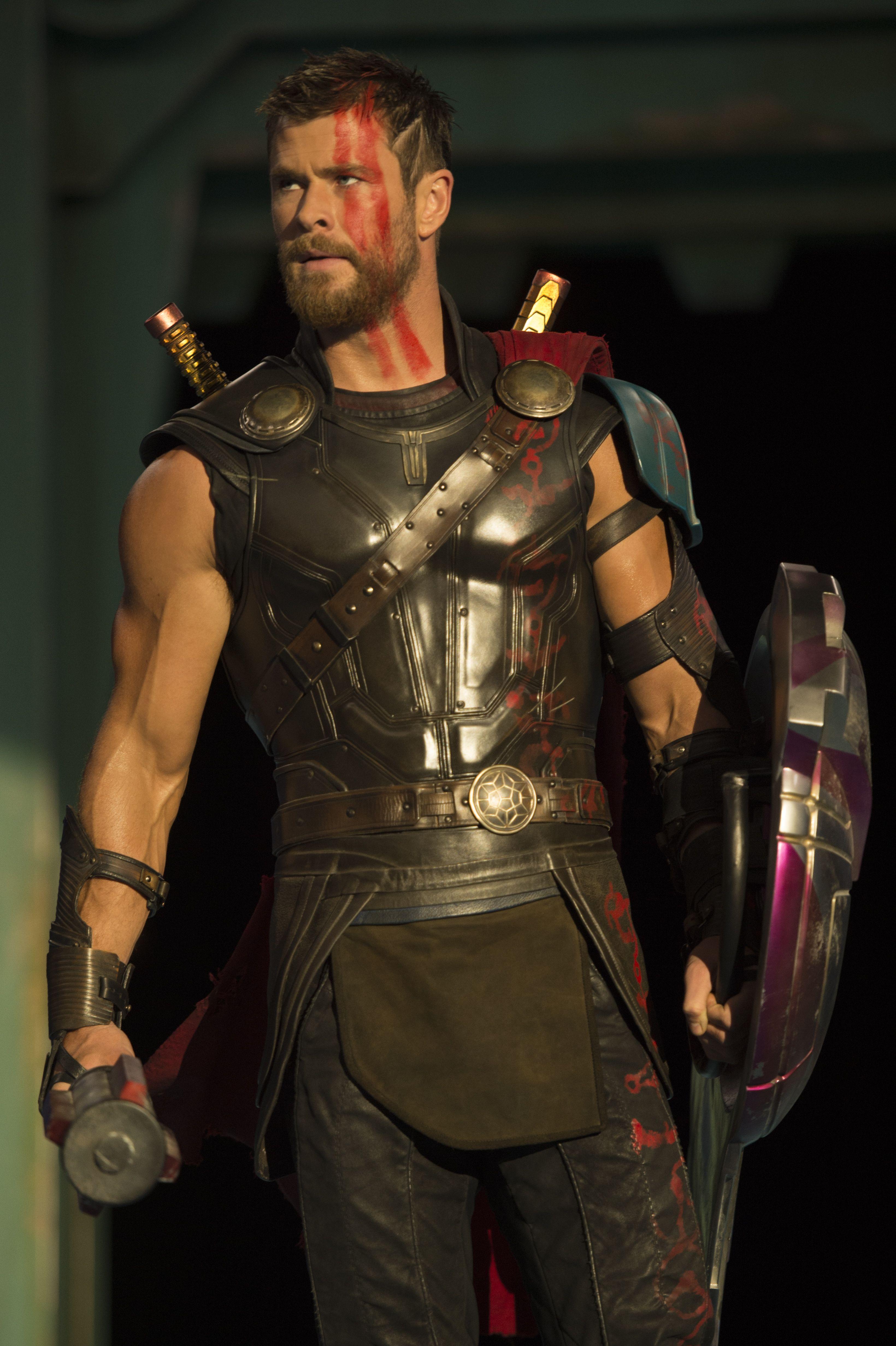 Thor In Thor Rangnarok Wallpapers