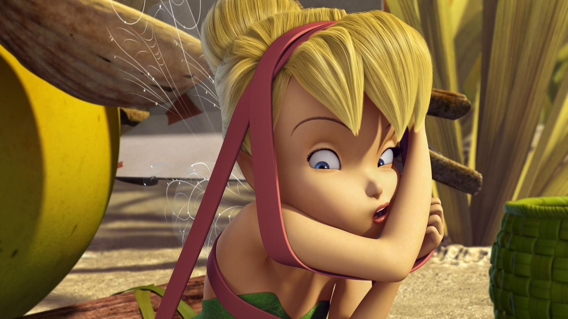 Tinker Bell And The Lost Treasure Wallpapers