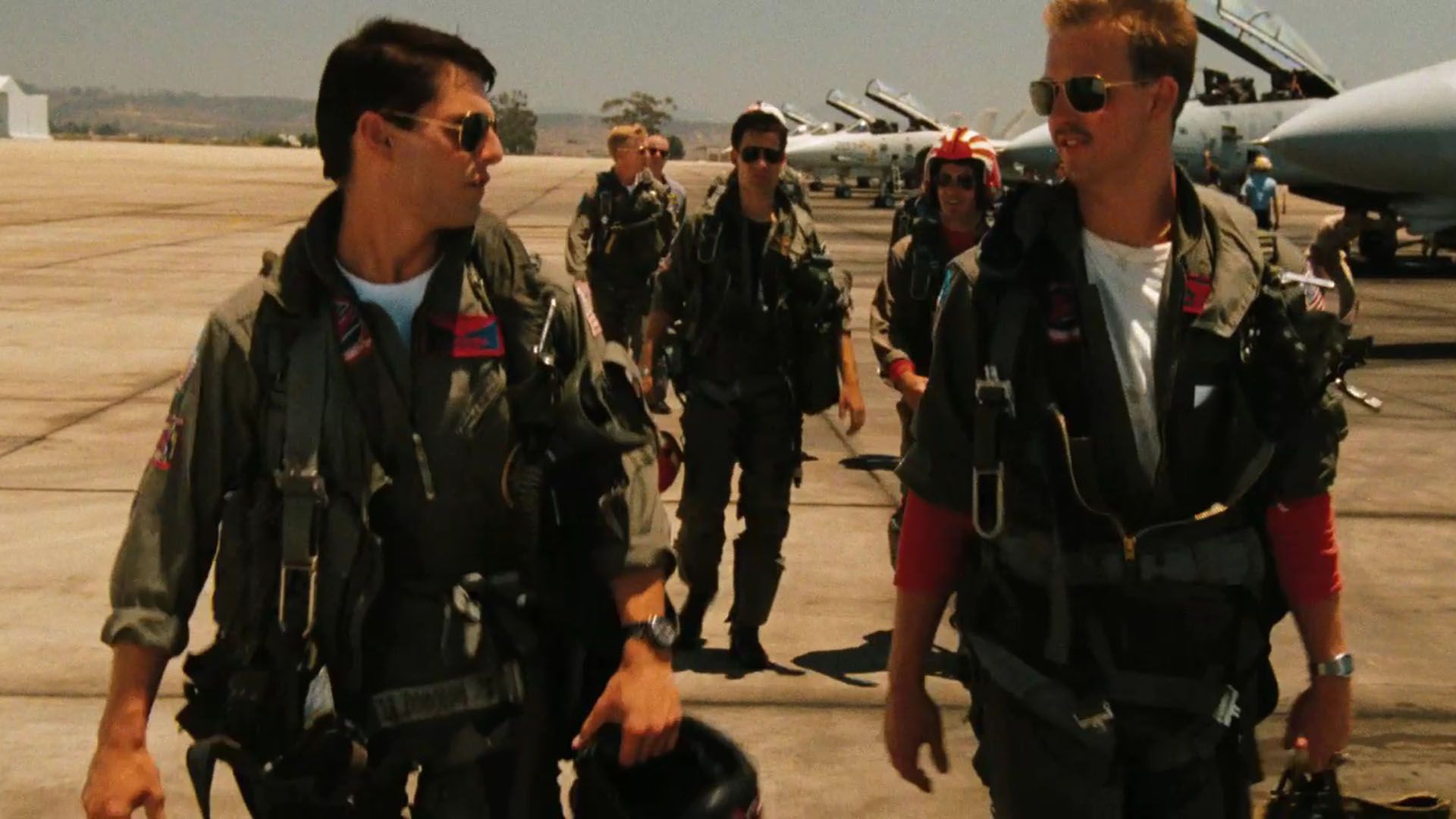 Tom Cruise As Maverick Top Gun Wallpapers