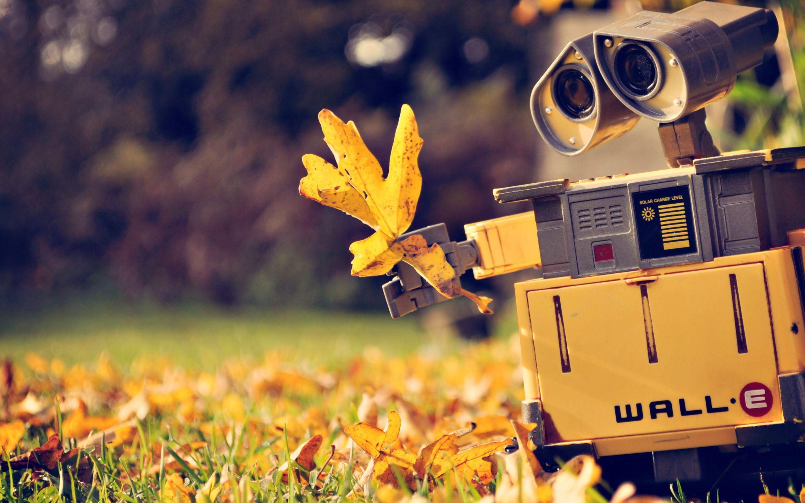 Wall-E Wallpapers