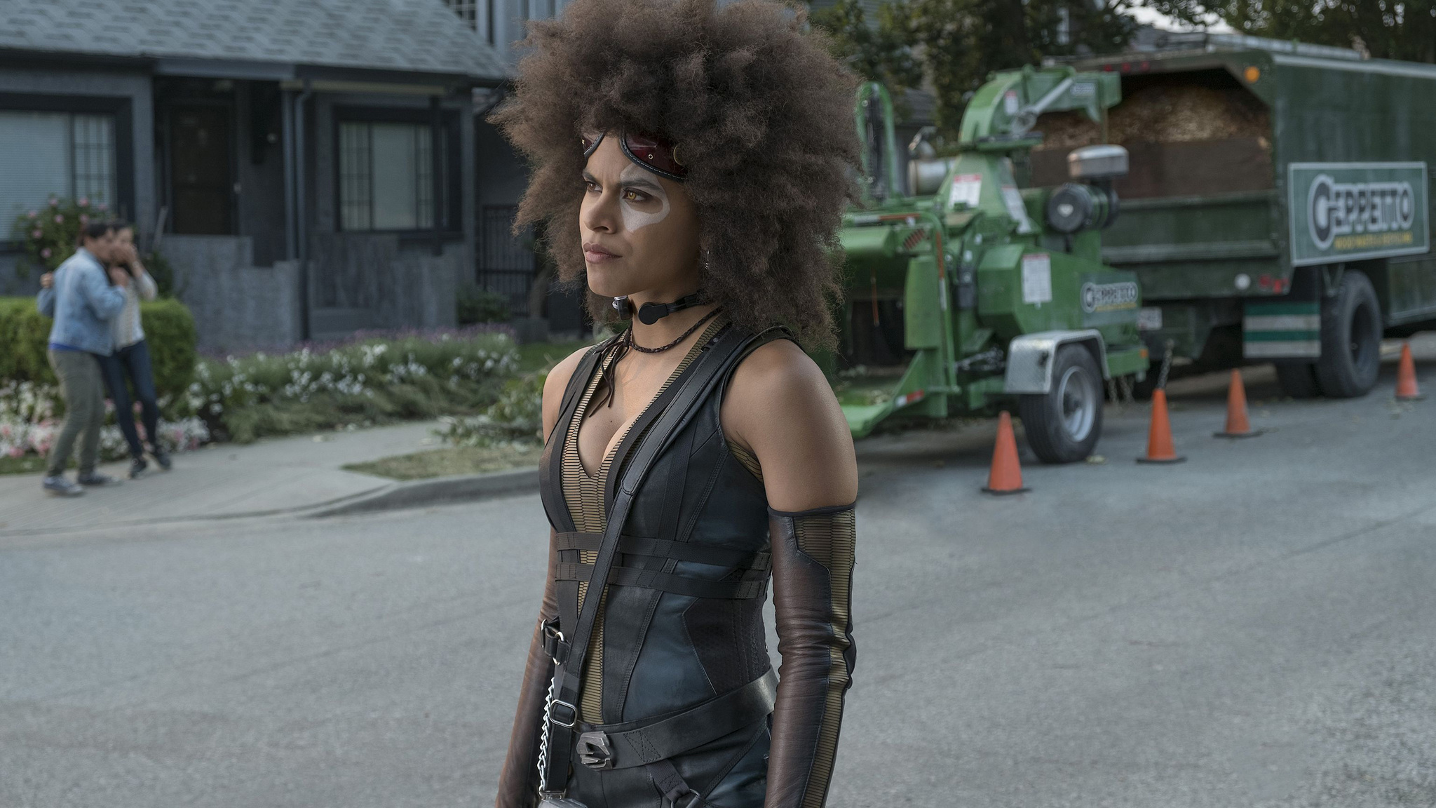 Zazie Beetz As Domino In Deadpool 2 Wallpapers