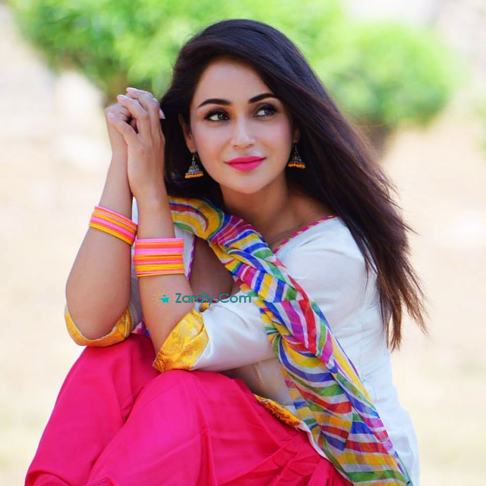 Beautiful Desi Girl Hd Wallpapers Wallpapers