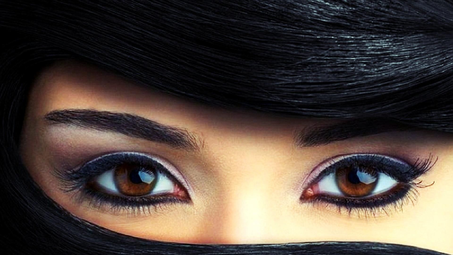 Beautiful Eyes Wallpapers