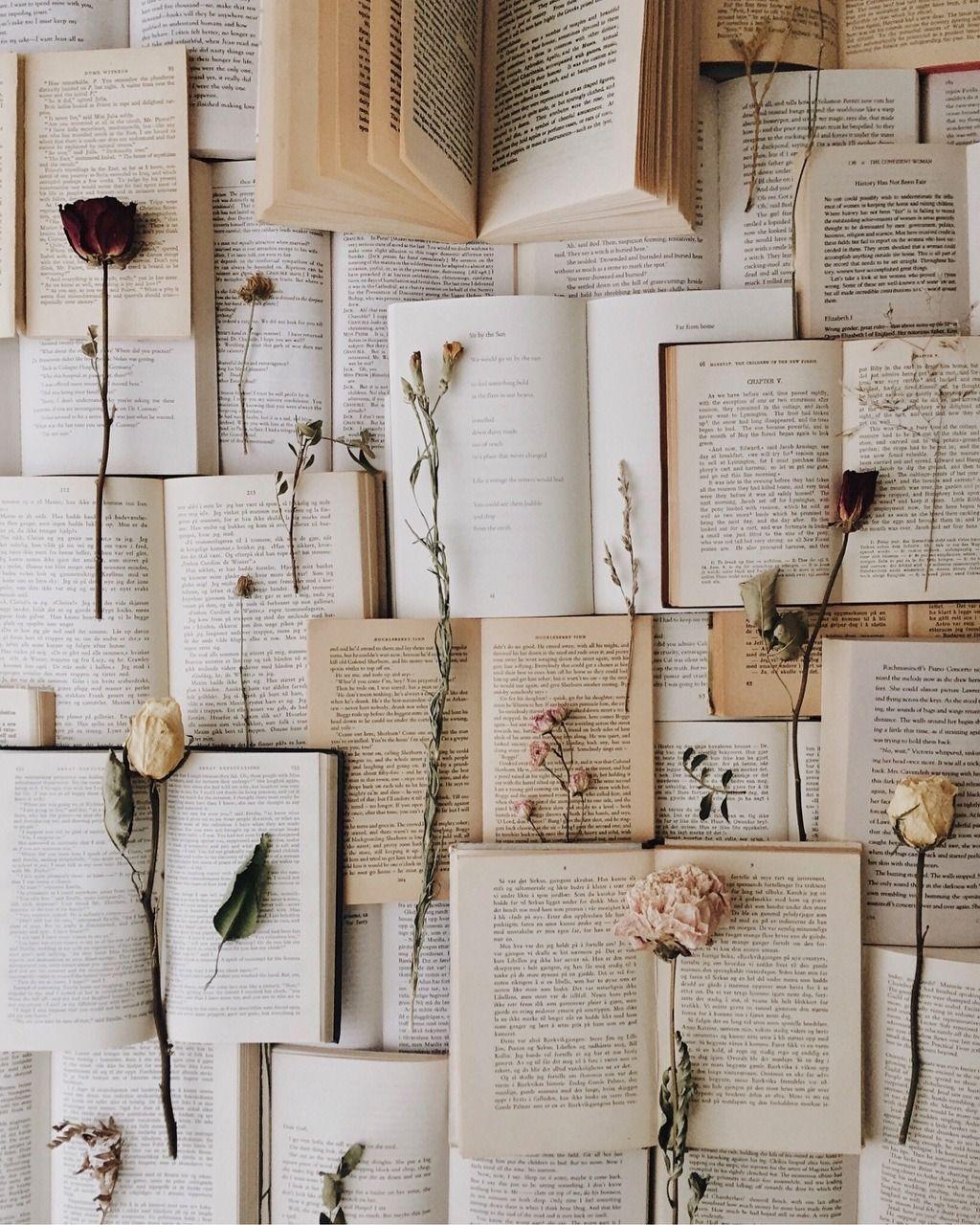 Cute Book Wallpapers