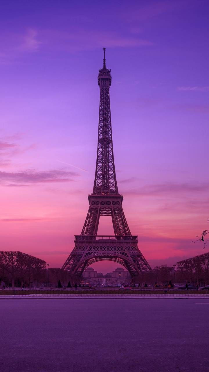 Cute Eiffel Tower Wallpapers