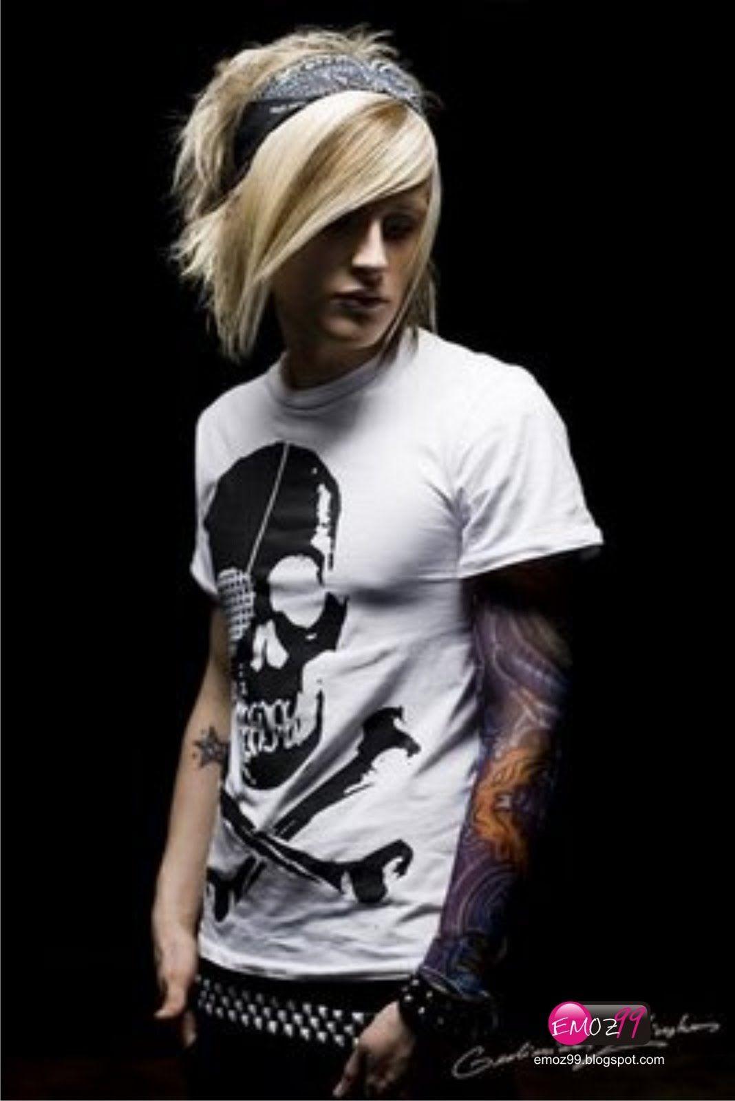 Cute Emo Boys Wallpapers