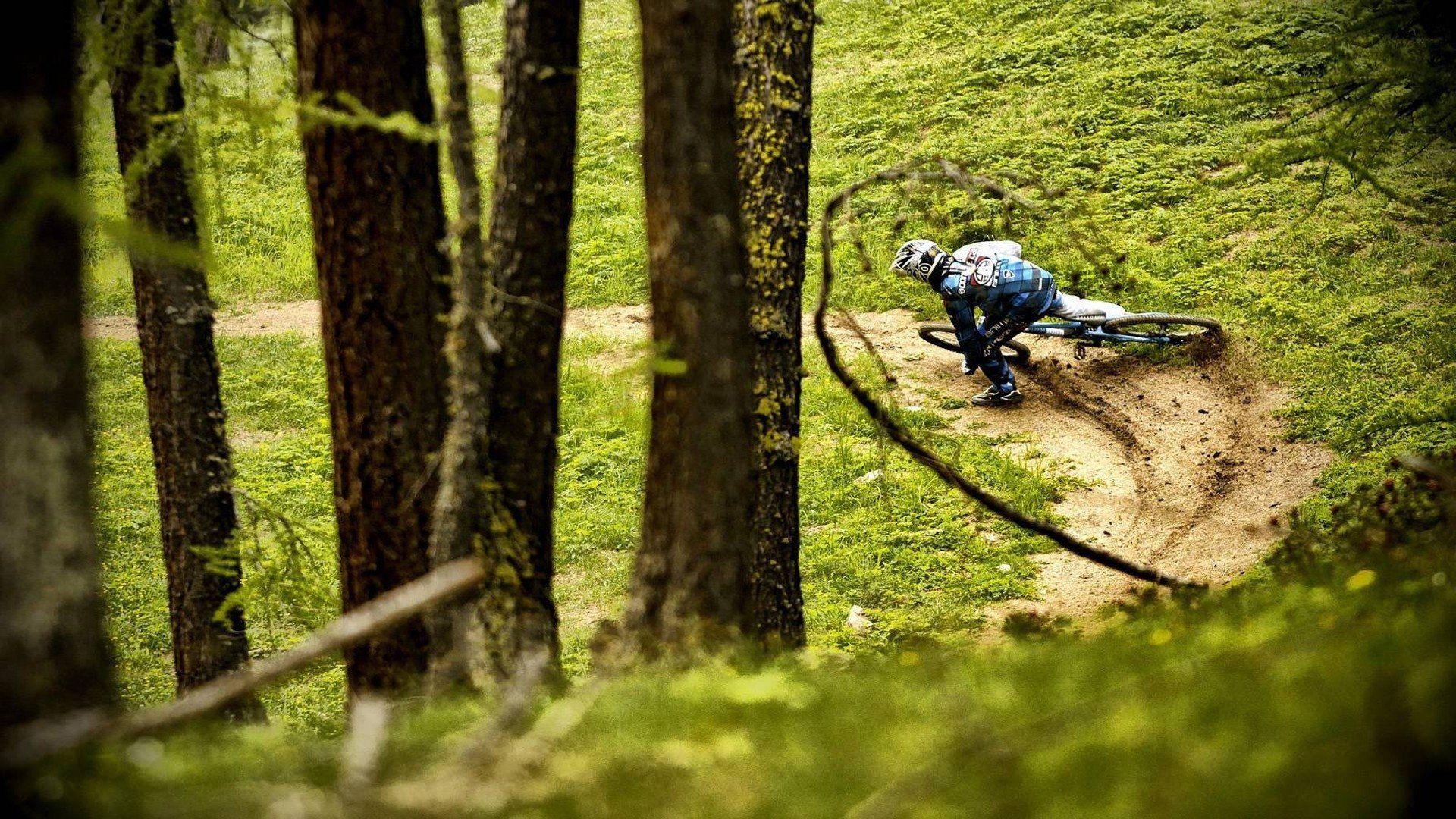 Cool Mountain Biking Wallpapers