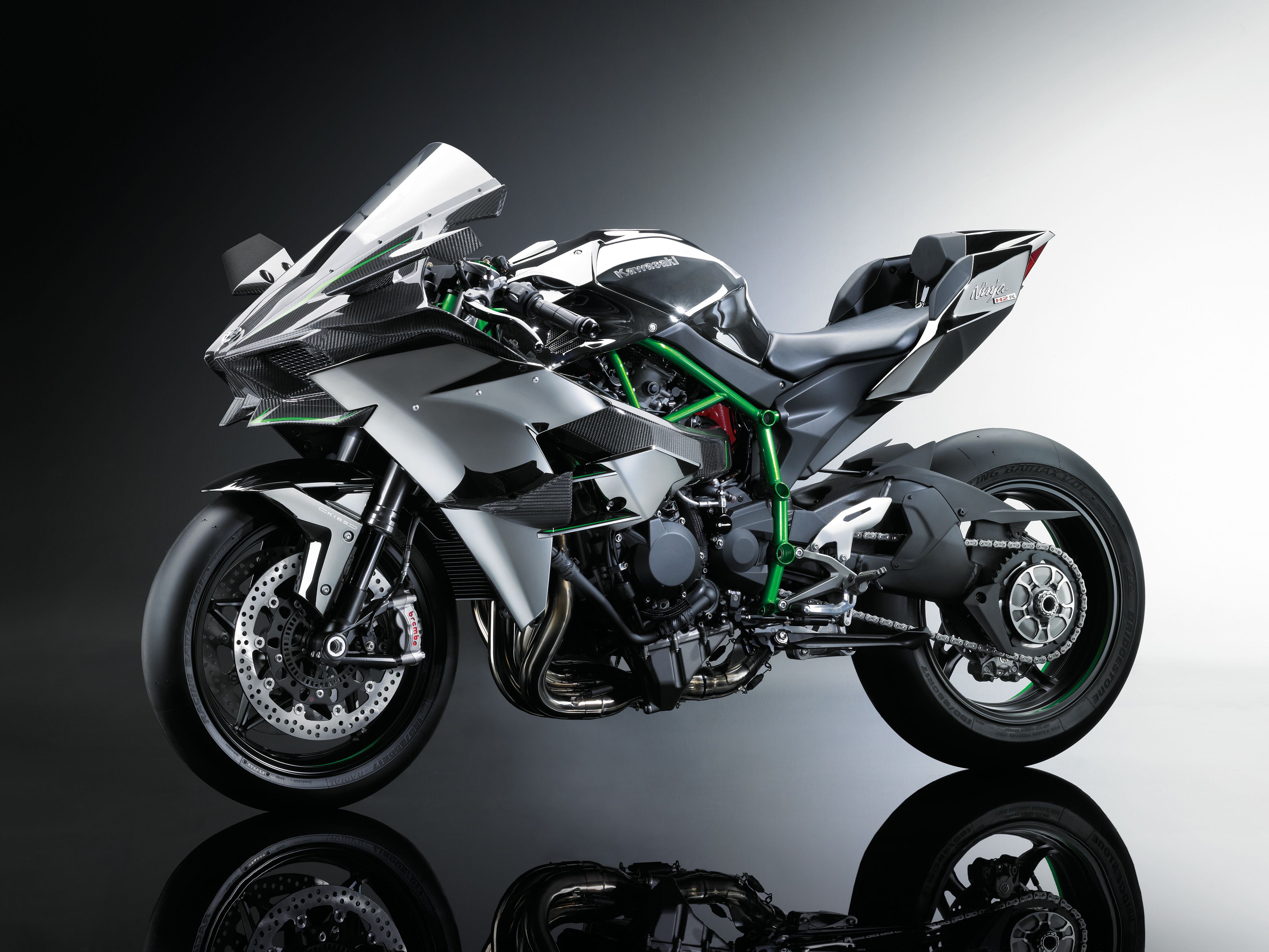 Cool Sports Bikes Wallpapers