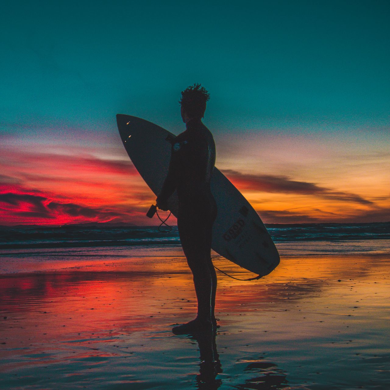 Cool Surfing Wallpapers