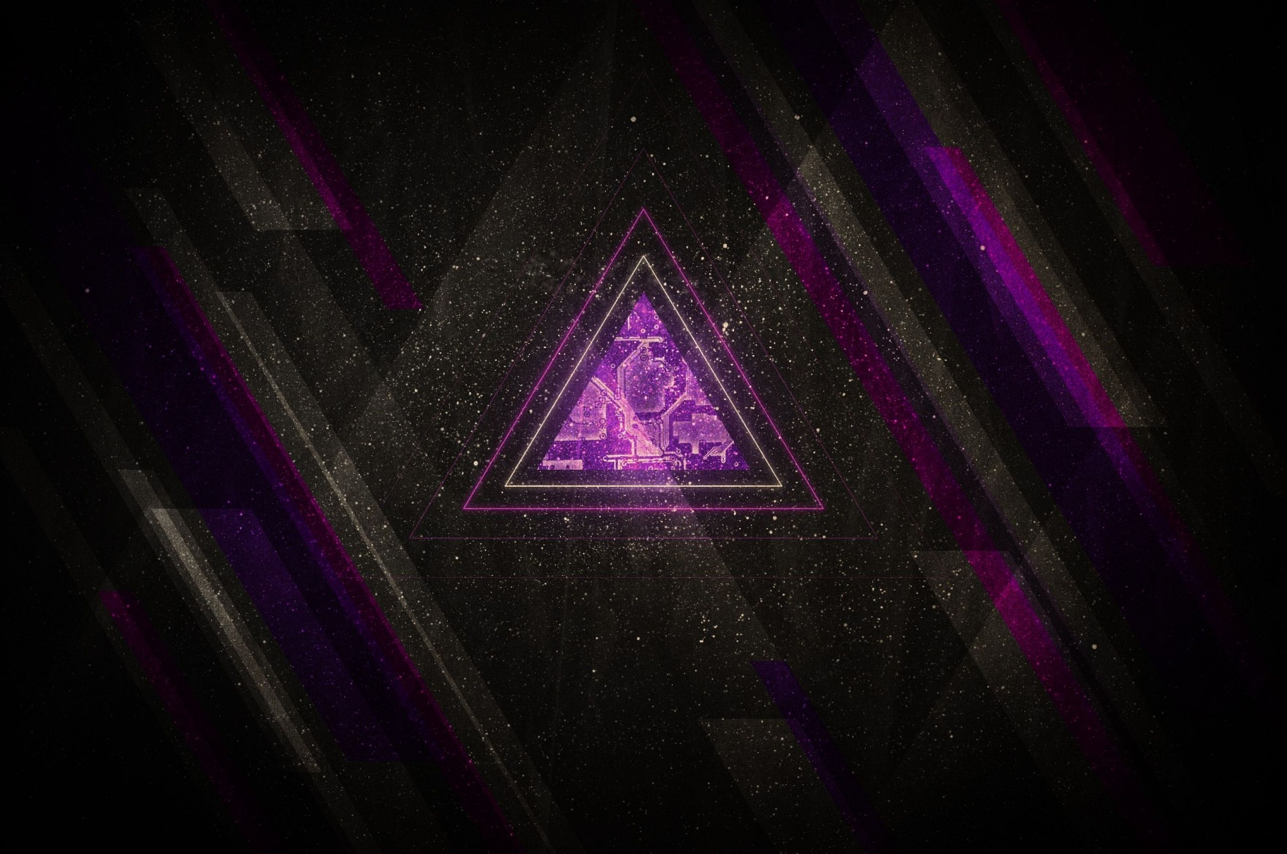 Cool Triangle 4K Wallpapers