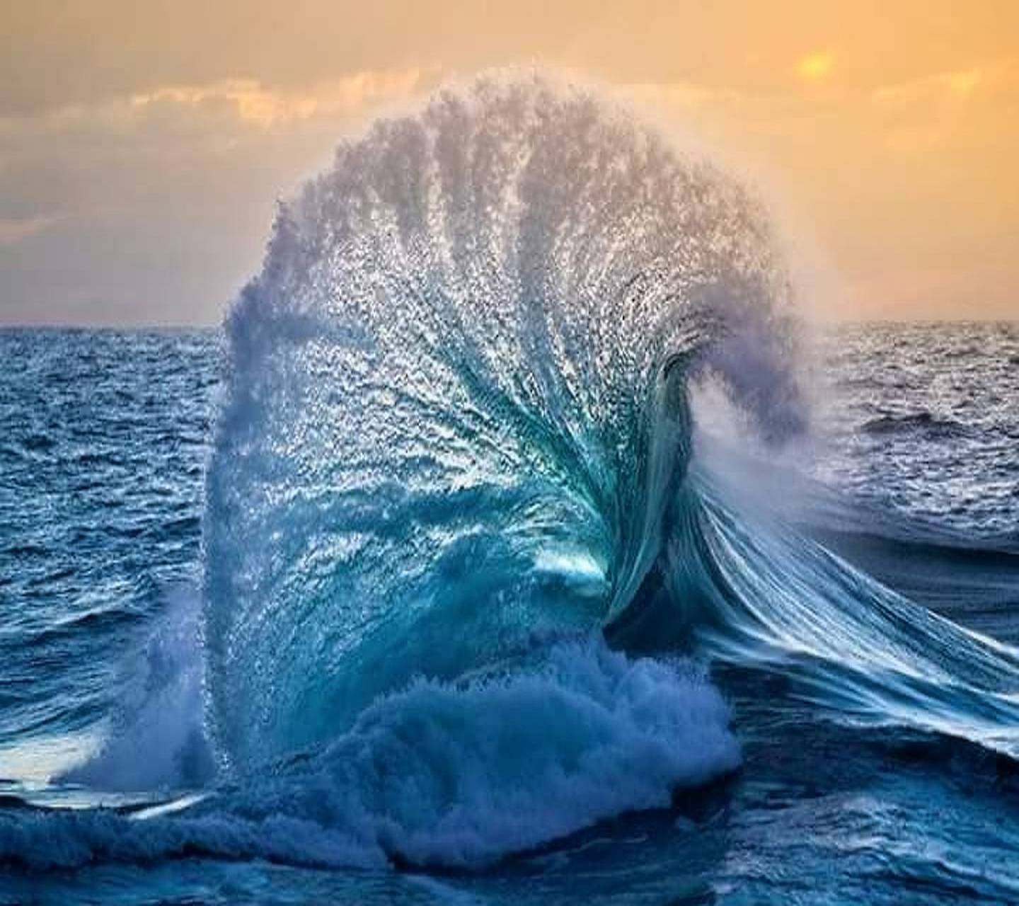 Cool Waves Wallpapers
