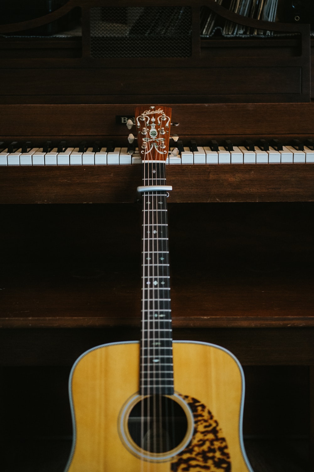 4K Guitar Wallpapers