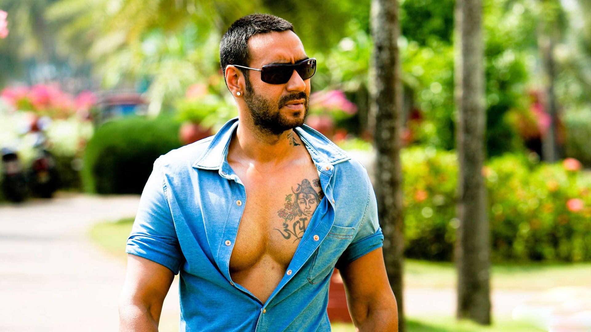 Ajay Devgan Wallpapers