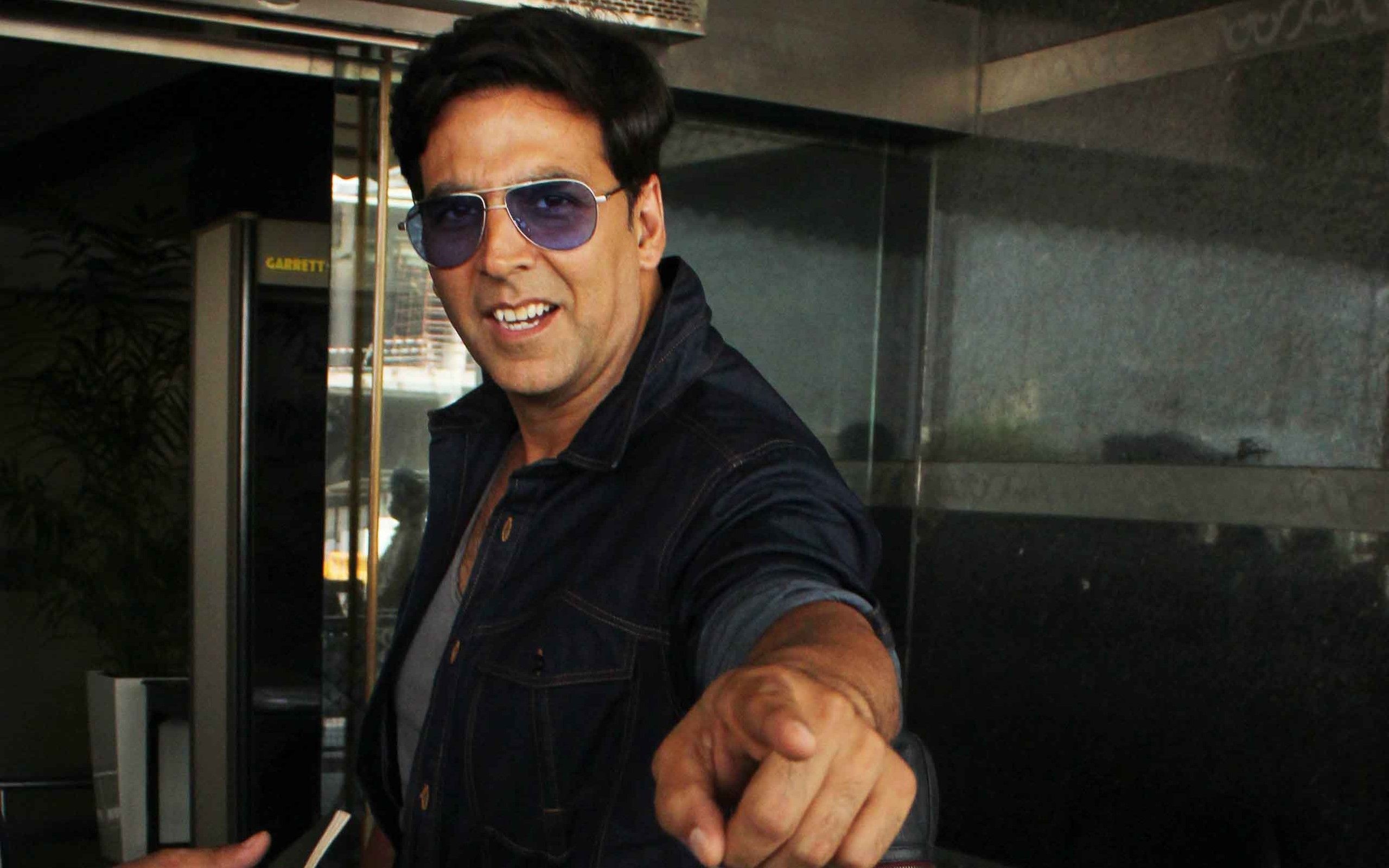 Akshay Kumar Wallpapers