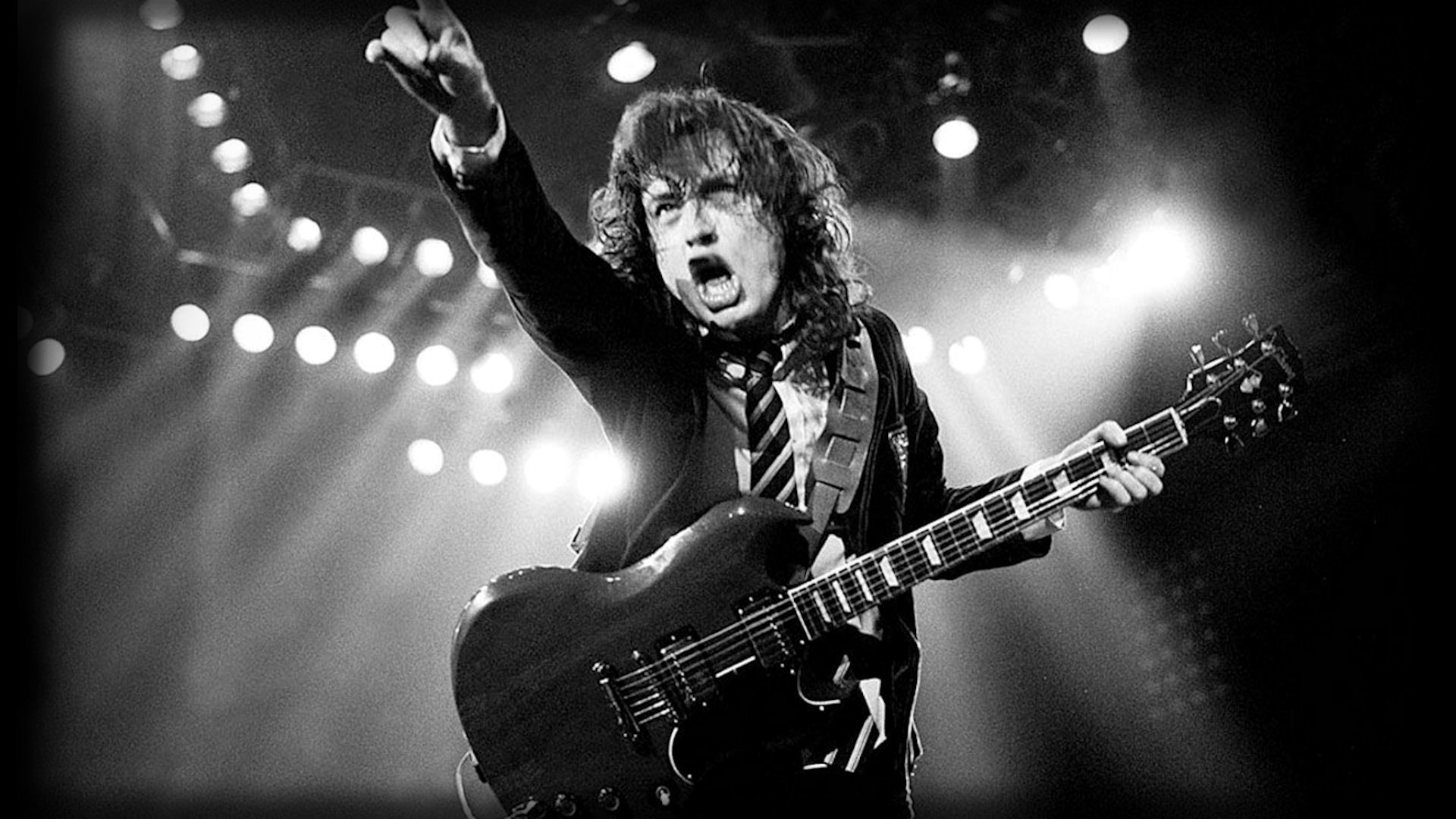 Angus Young Wallpapers