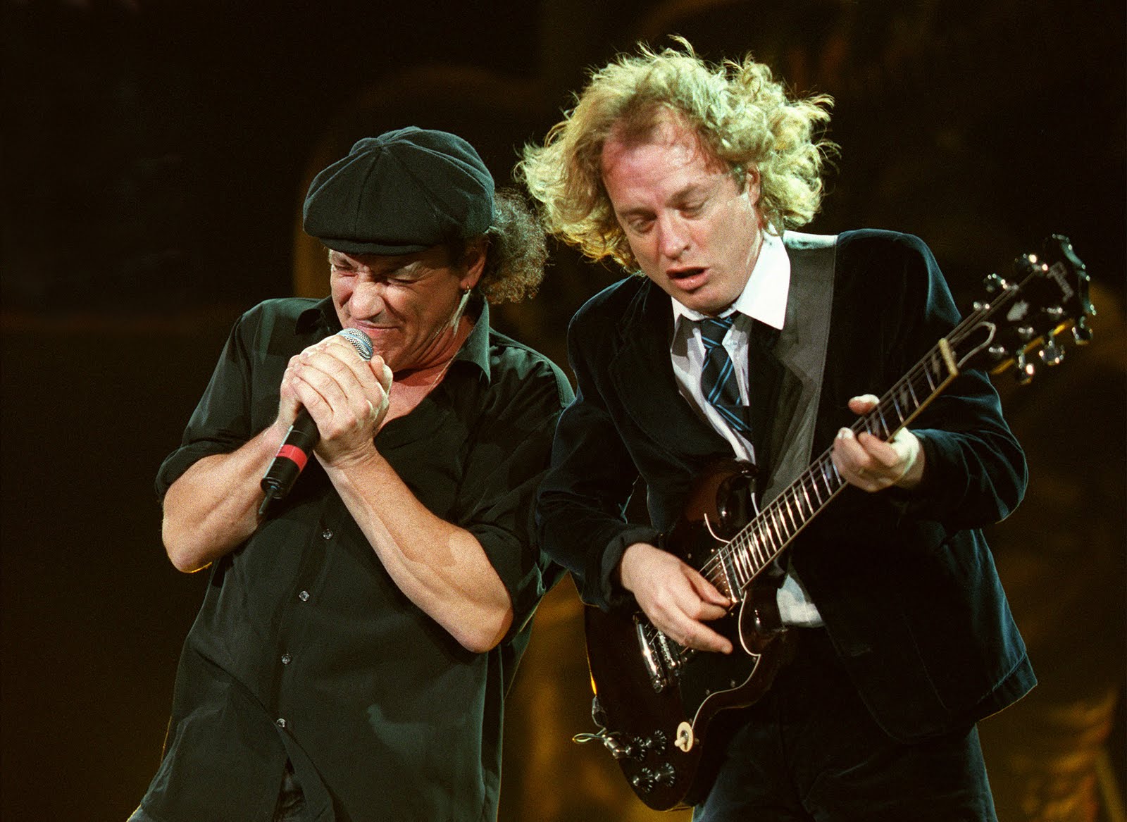 Angus Young Wallpapers