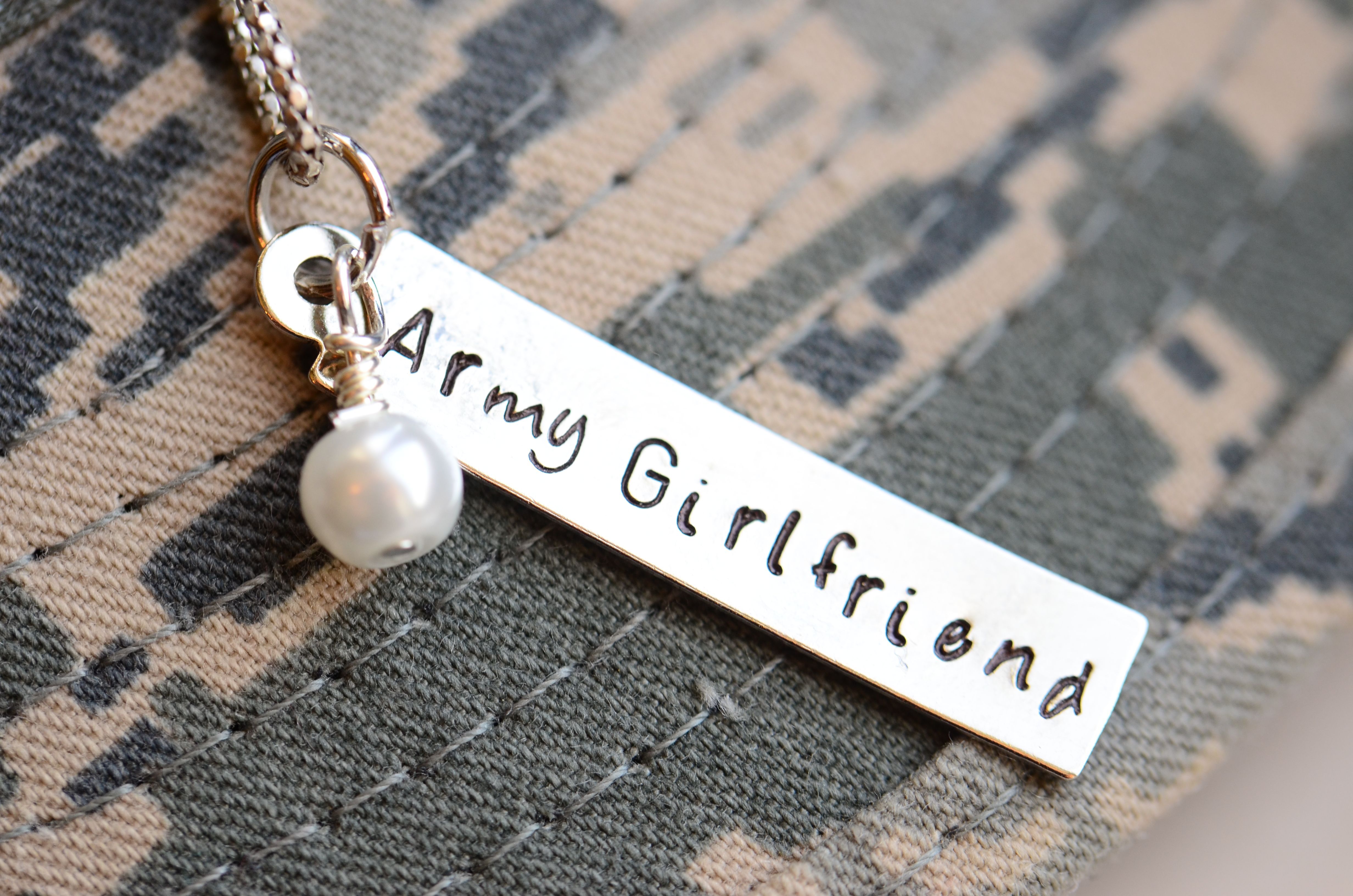 Army Girlfriend Wallpapers
