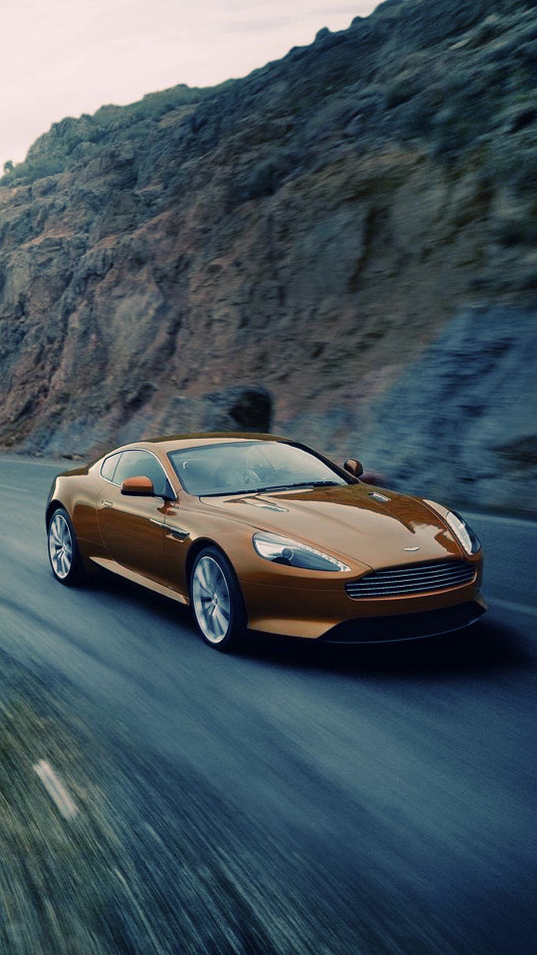 Aston Martin Iphone Wallpapers