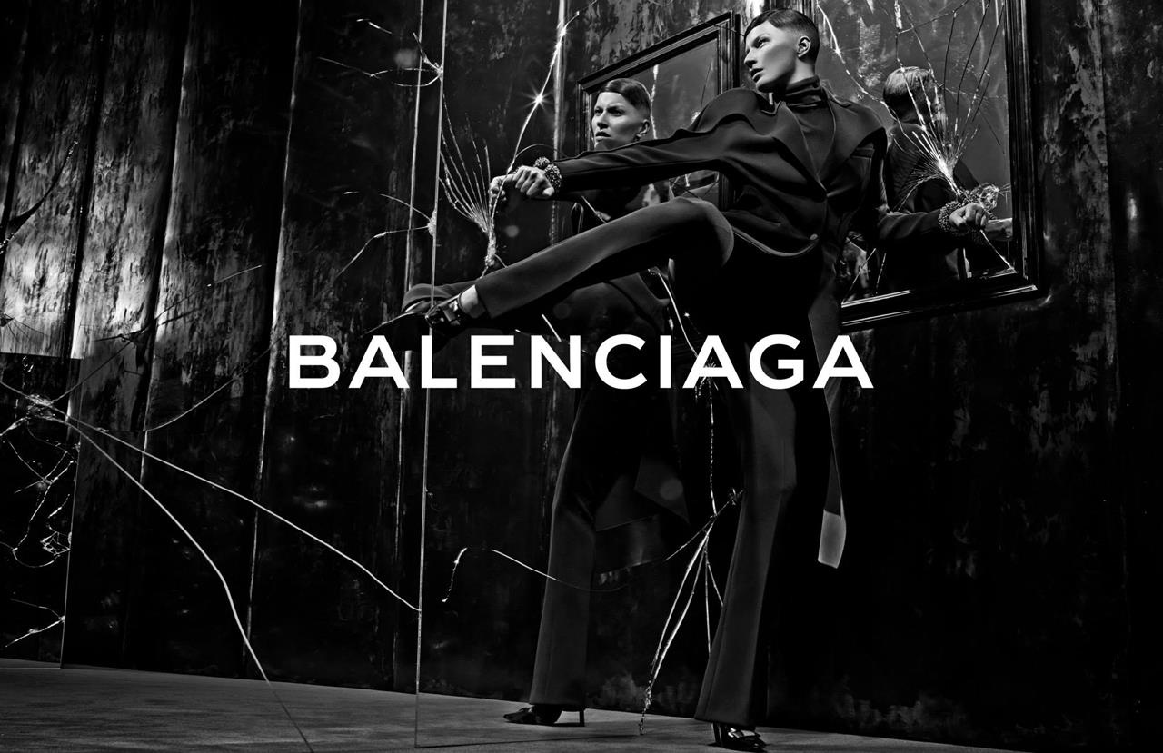 Balenciaga Wallpapers