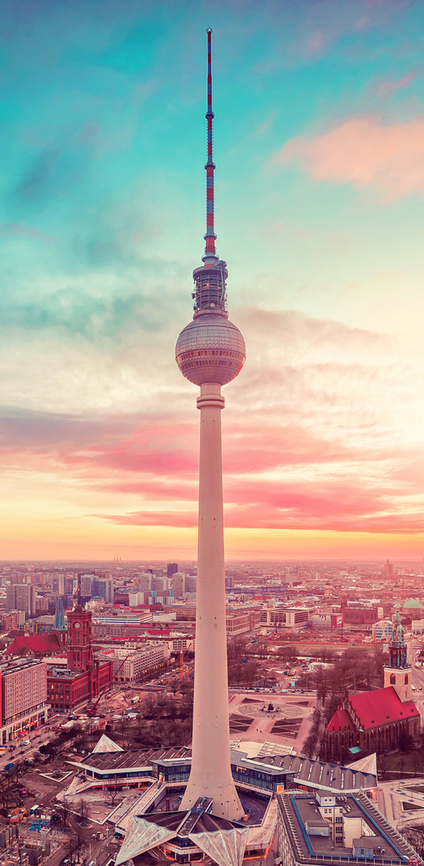 Berlin Contact Paper Wallpapers