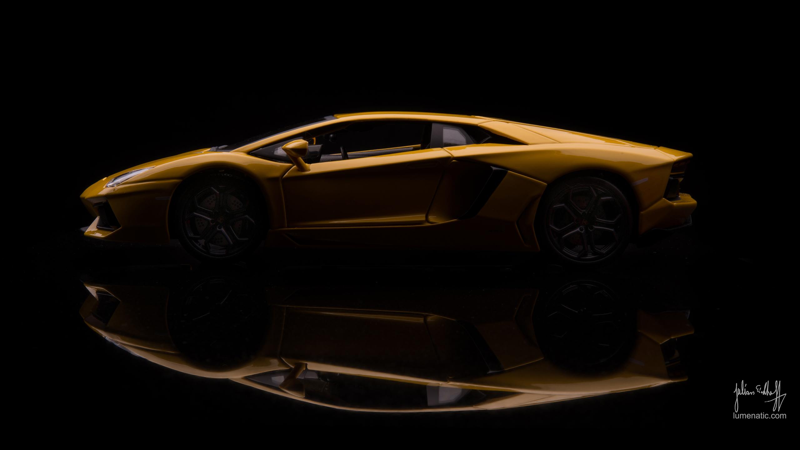 Black And Gold Car Wallpapers