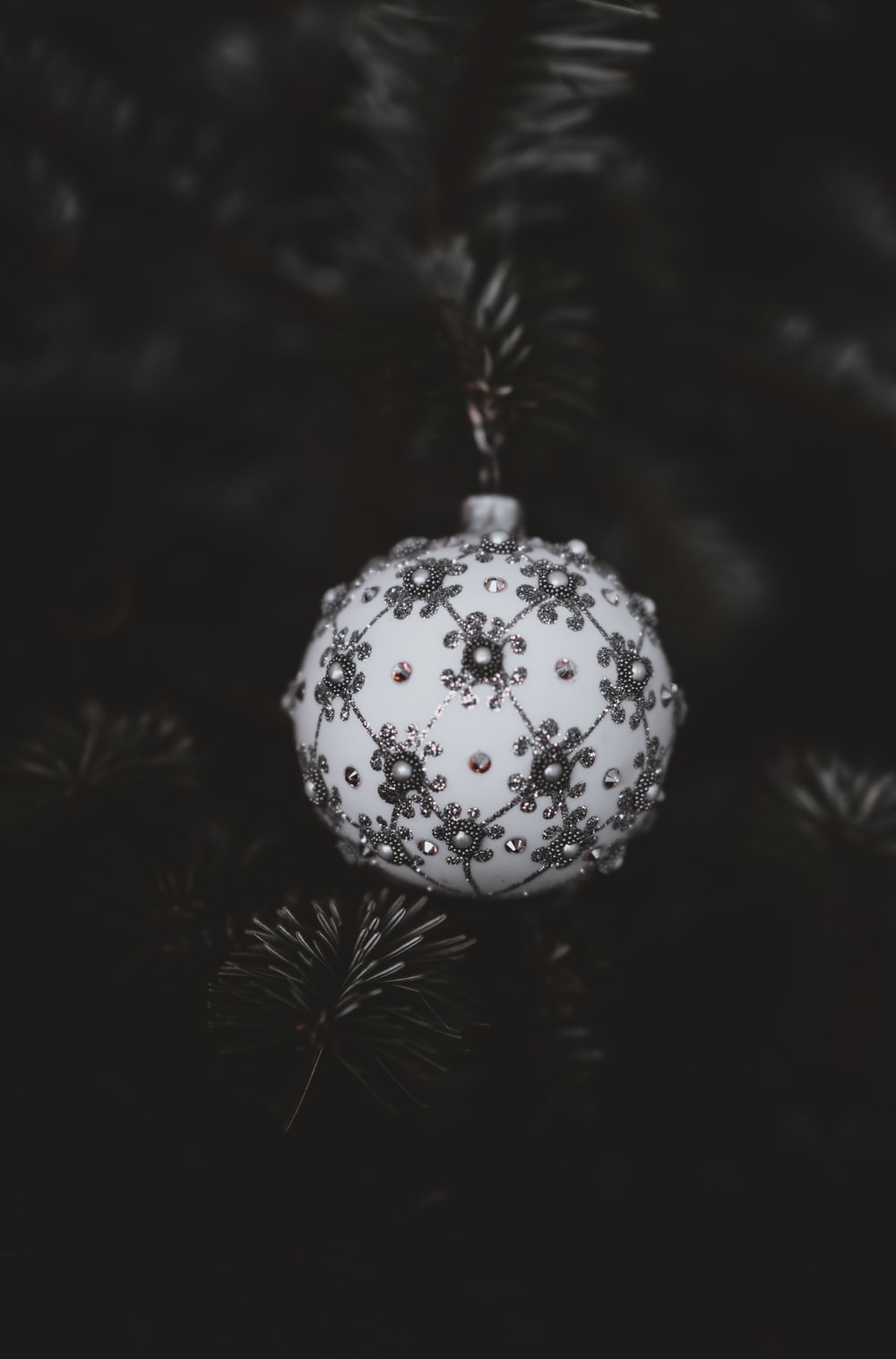 Black And White Christmas Wallpapers