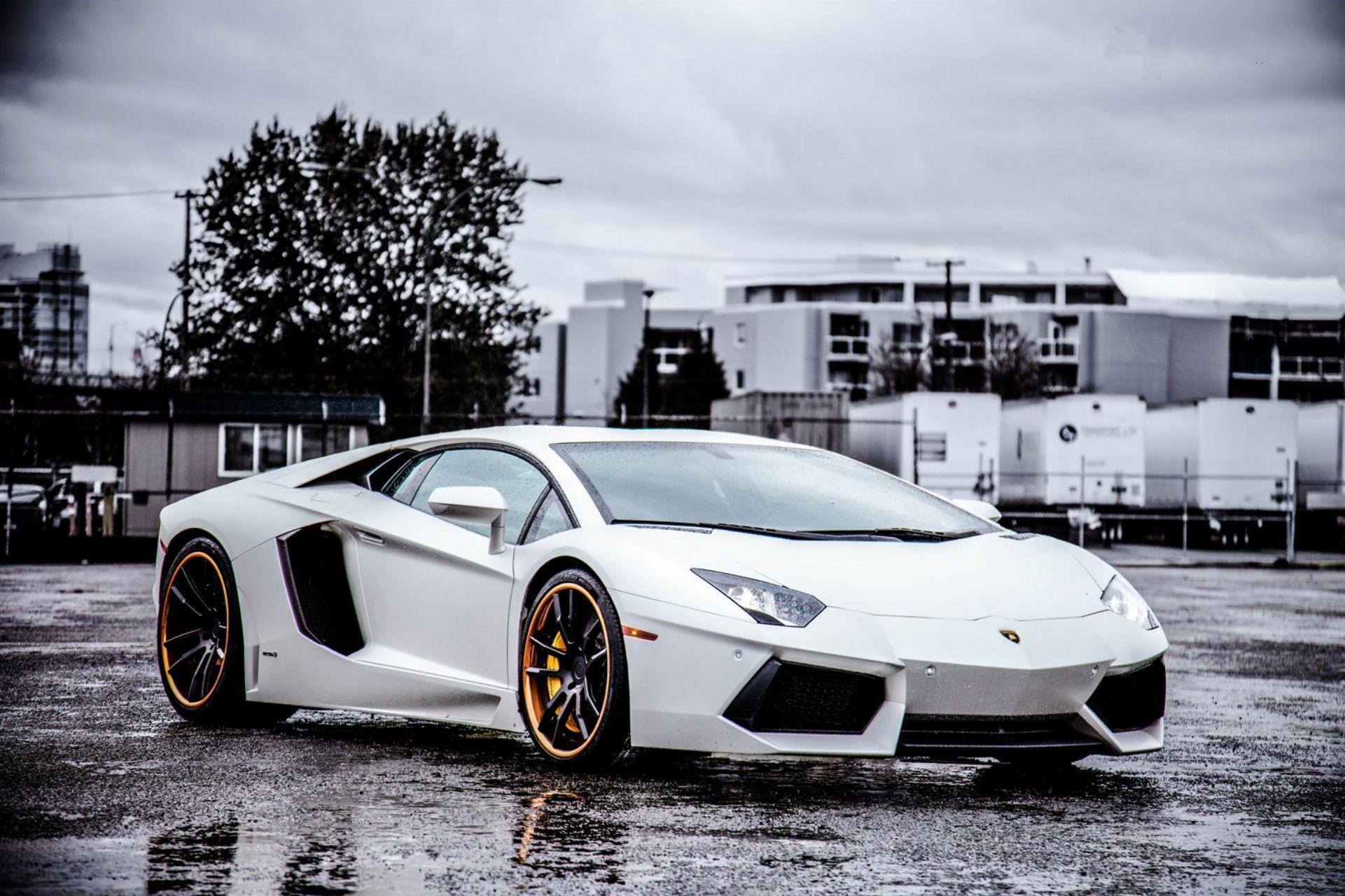 Black And White Lamborghini Wallpapers