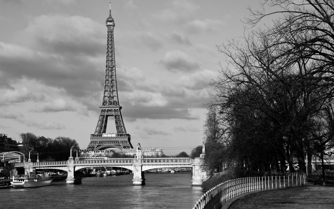 Black And White Paris Wallpapers