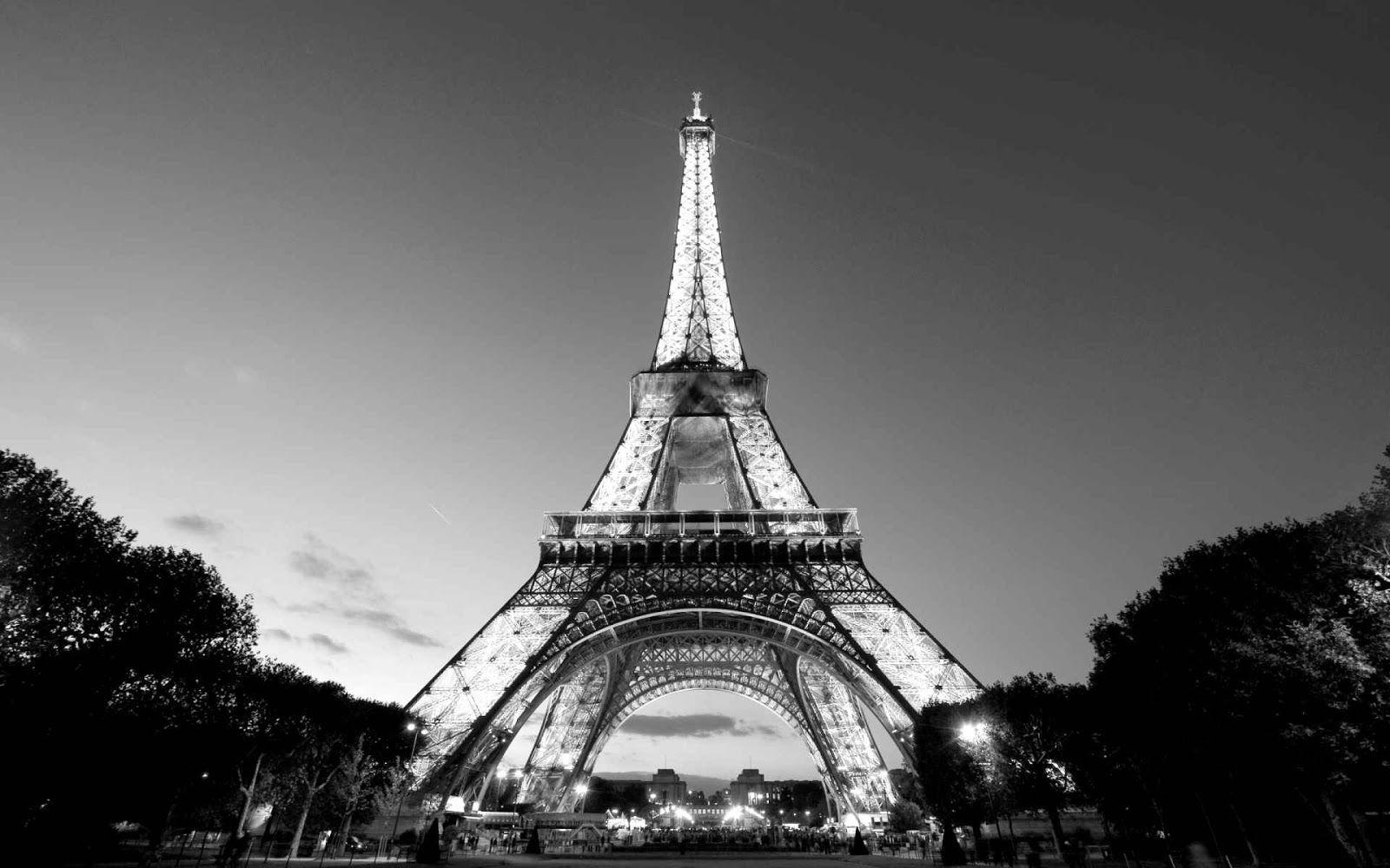 Black And White Paris Wallpapers