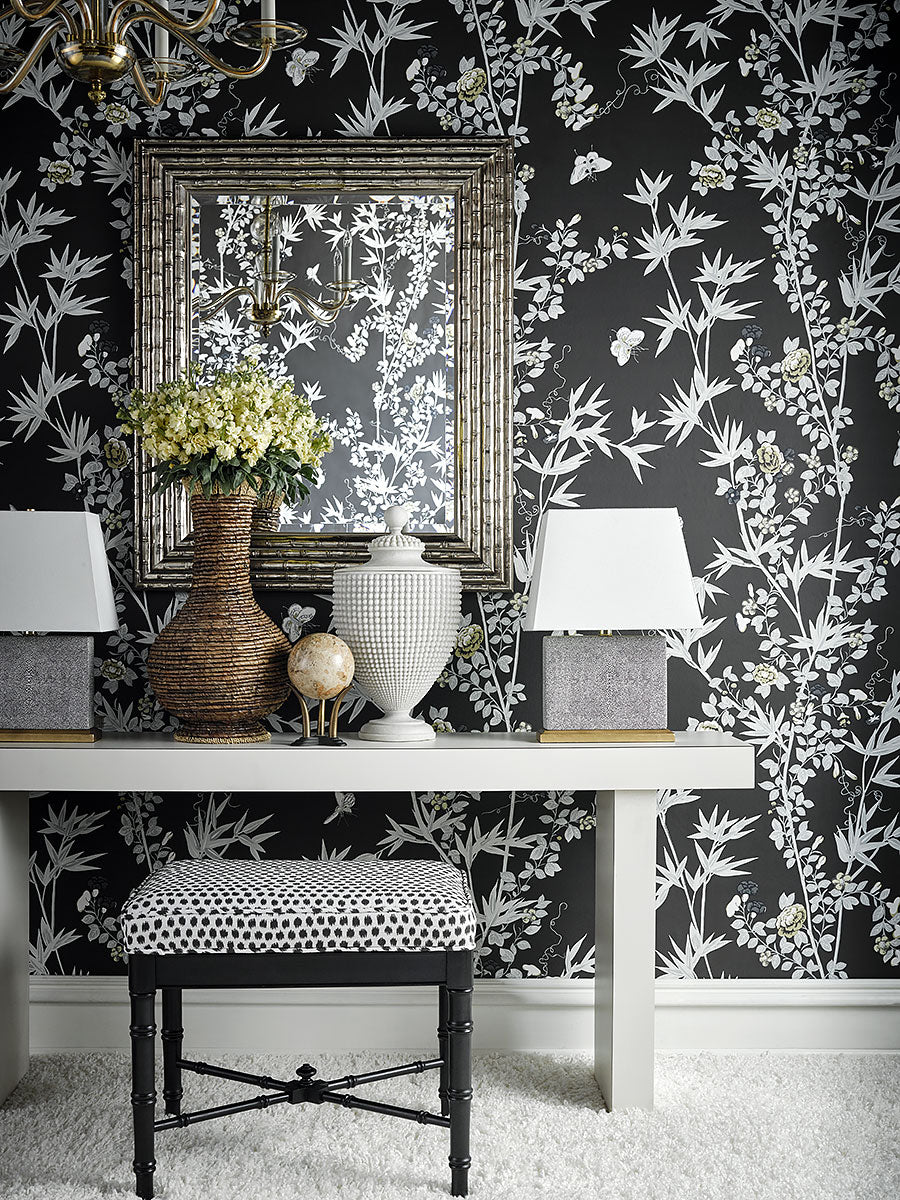 Black Chinoiserie Wallpapers