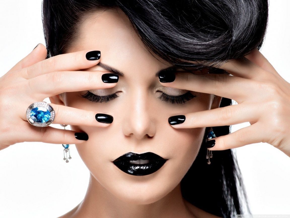 Black Nails Aesthetic Wallpapers