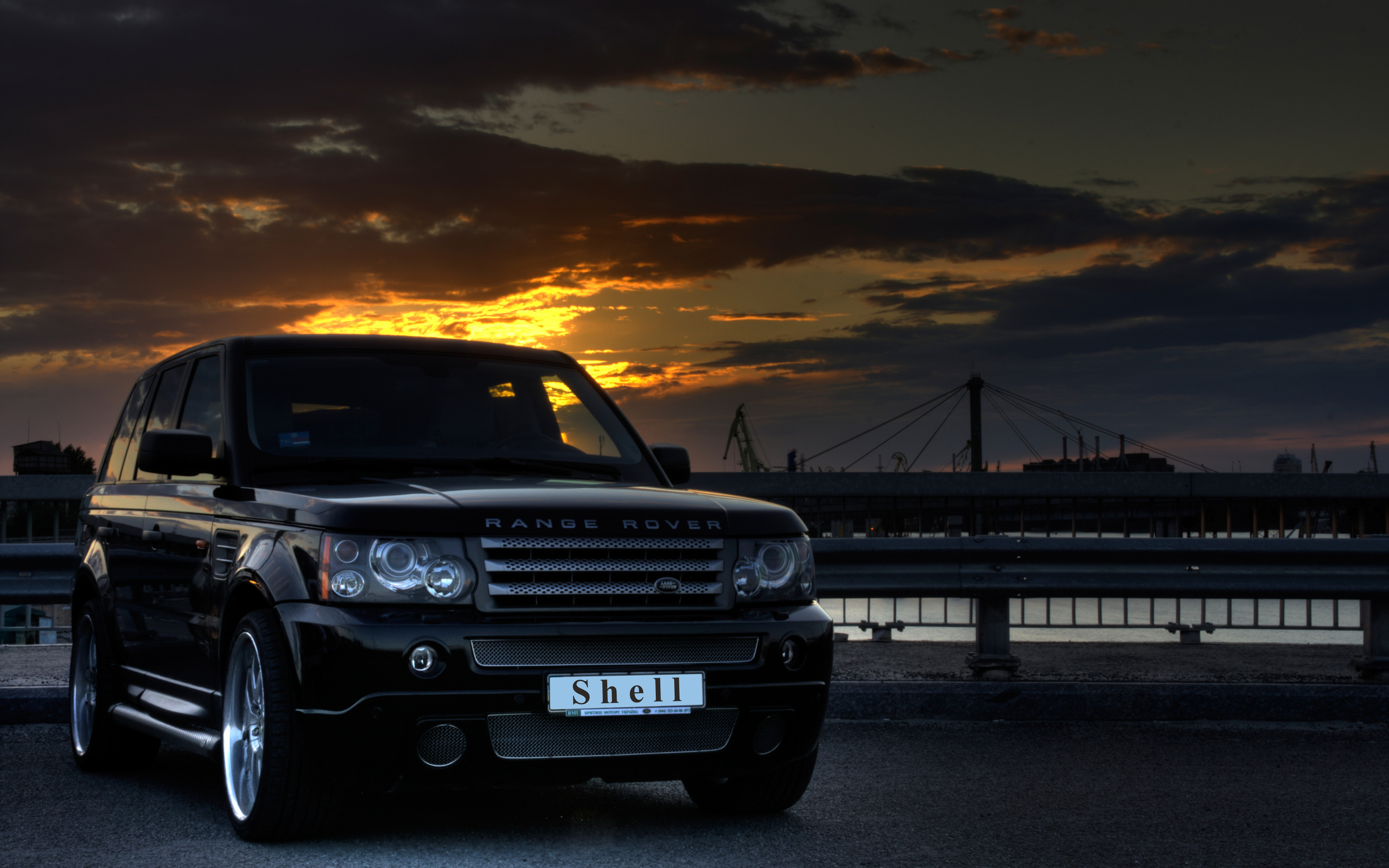 Black Range Rover Wallpapers