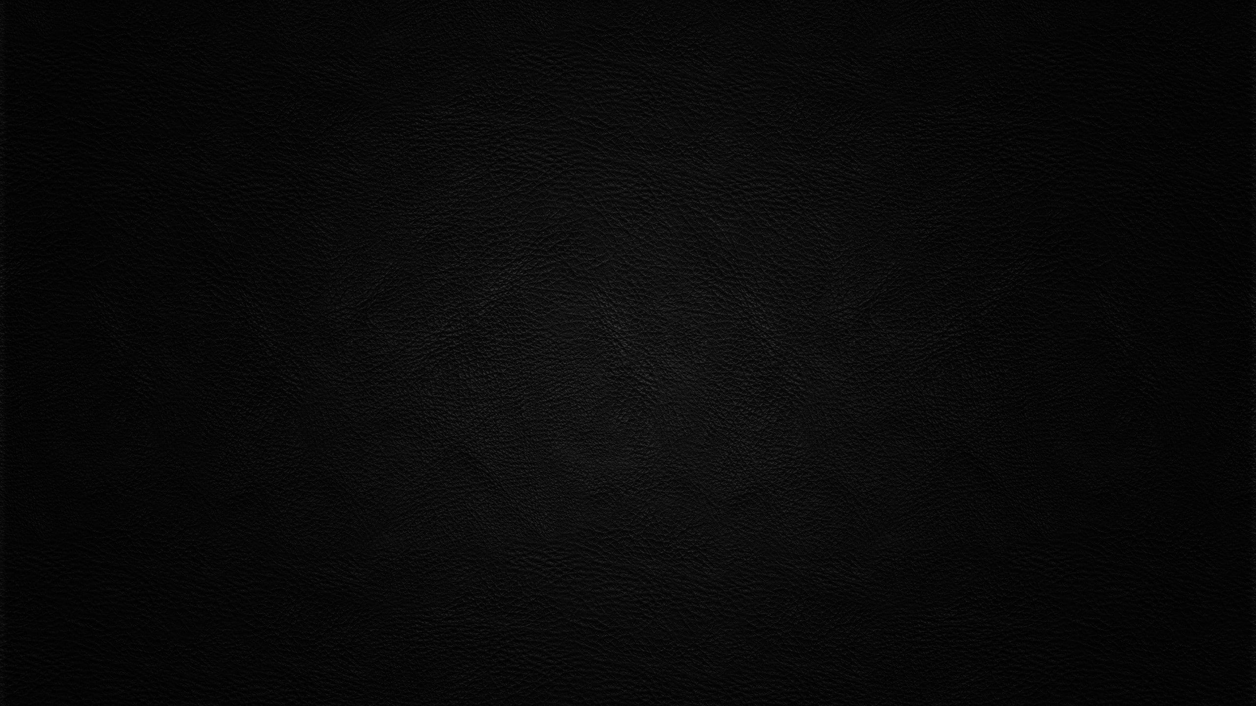 Black 2K Wallpapers