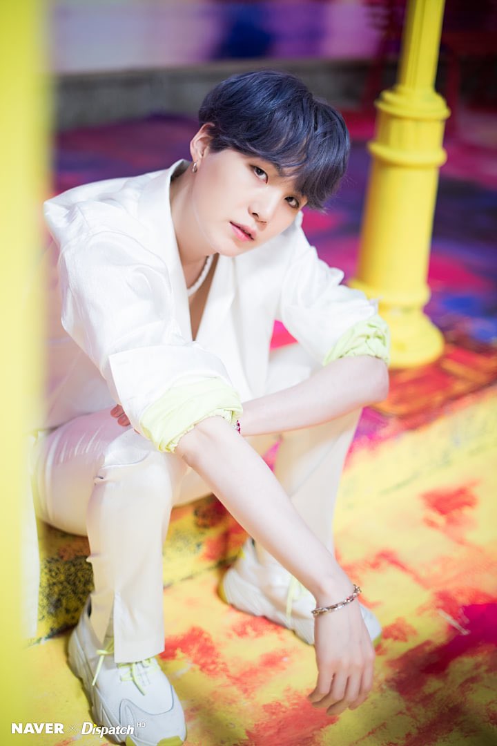 Bts Boy With Luv Wallpapers