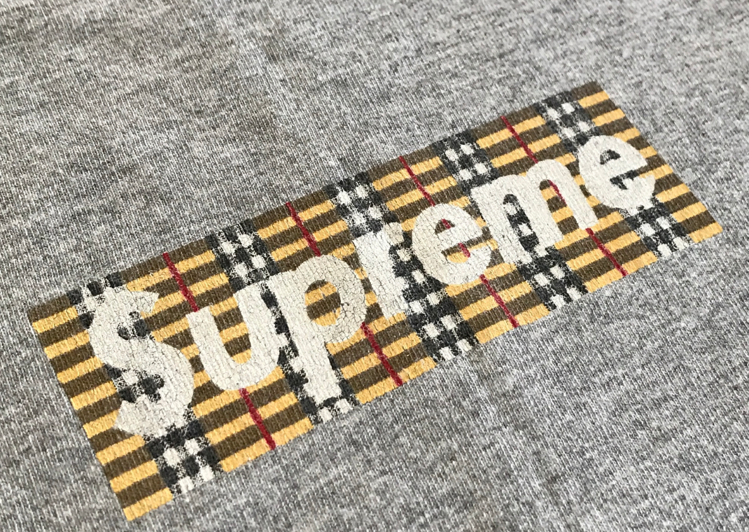 Burberry Supreme Wallpapers