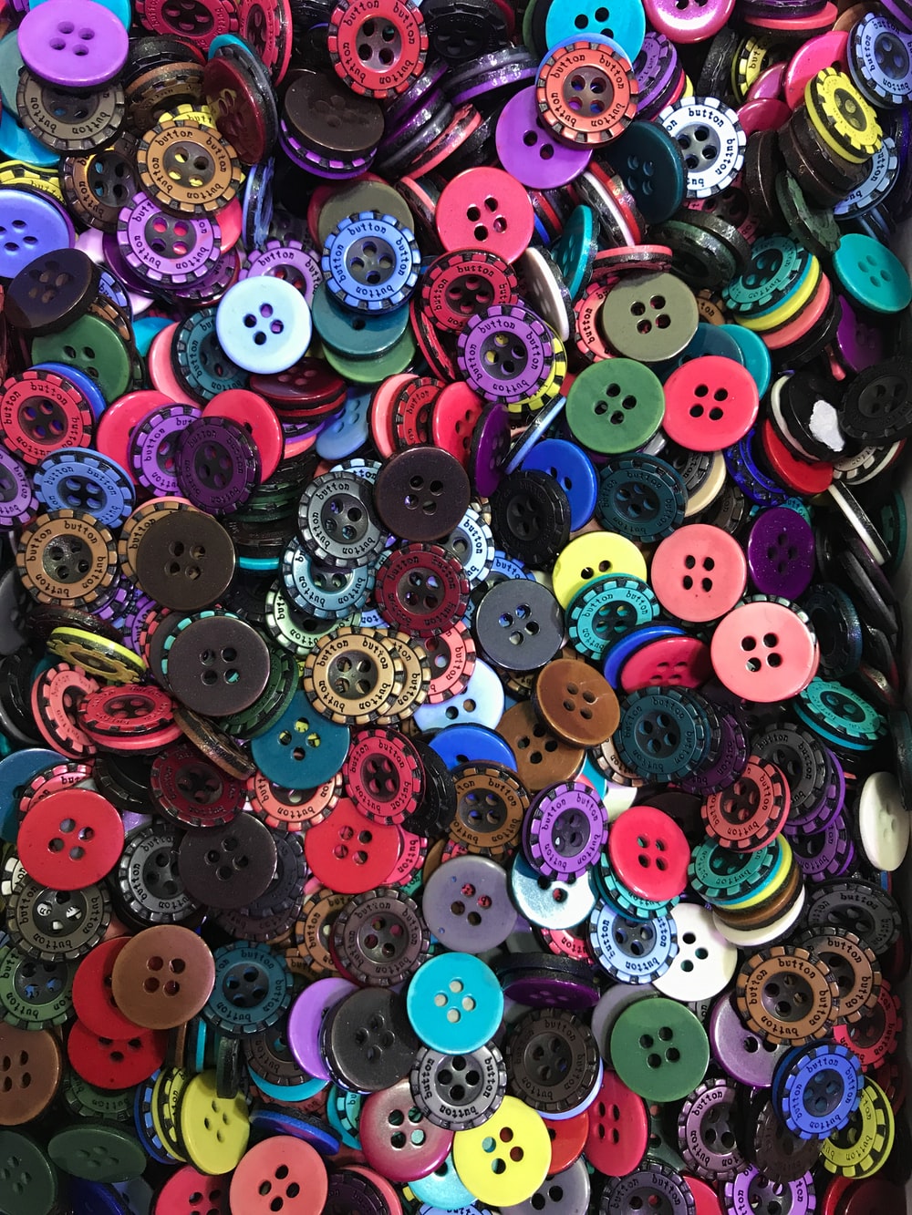 Button Wallpapers